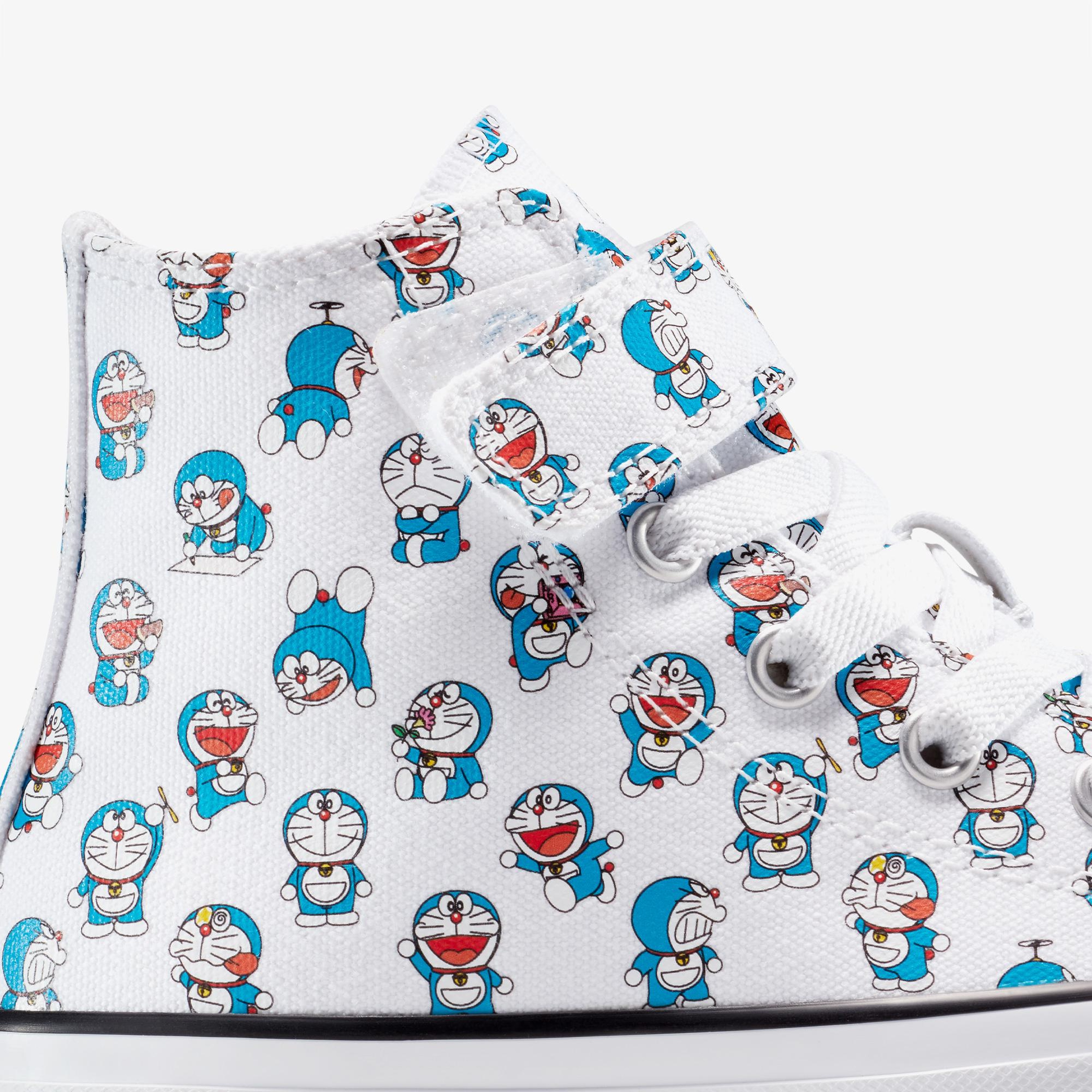 Converse x Doraemon Çocuk Beyaz Chuck Taylor All Star Sneaker