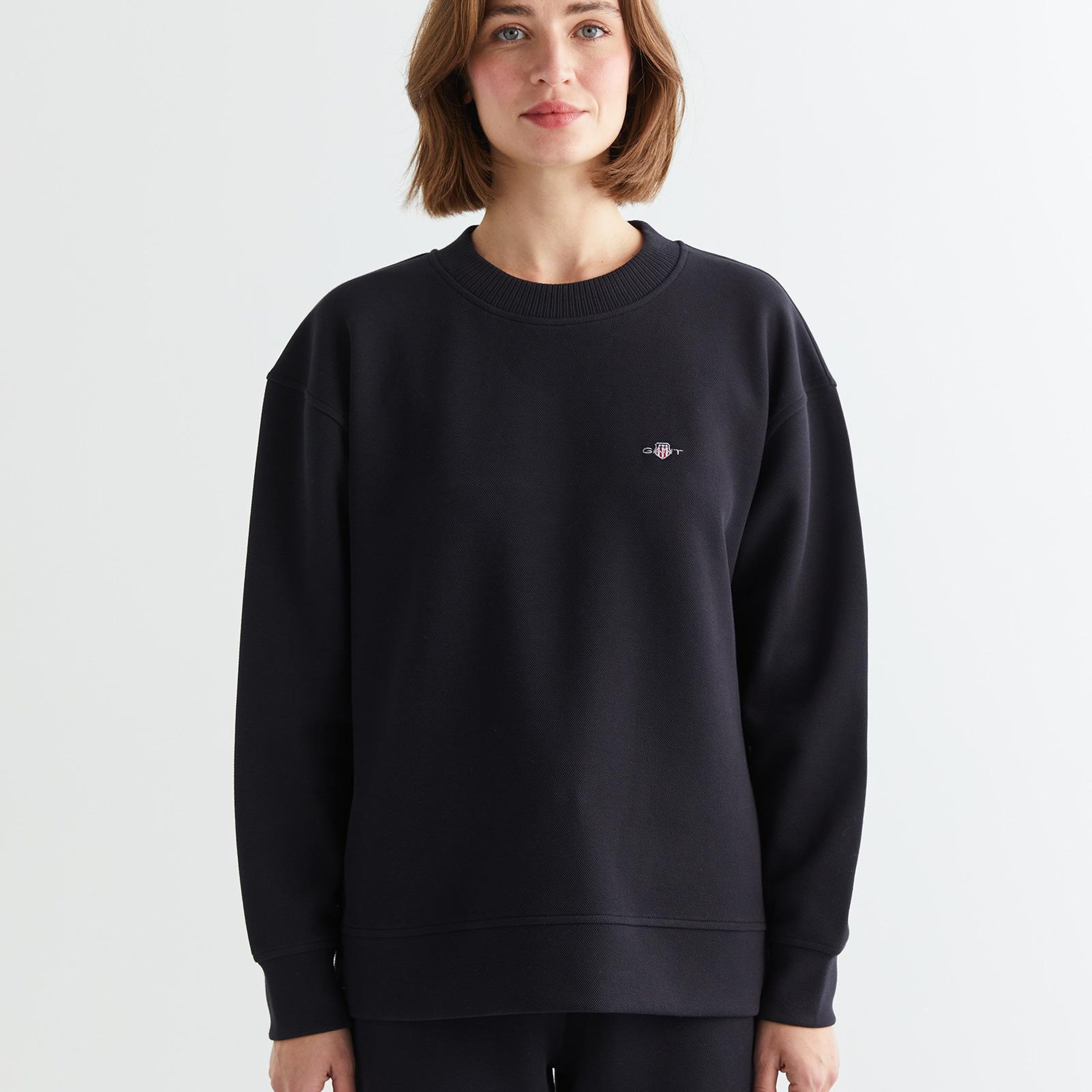 GANT Kadın Siyah Oversize Fit Bisiklet Yaka Sweatshirt