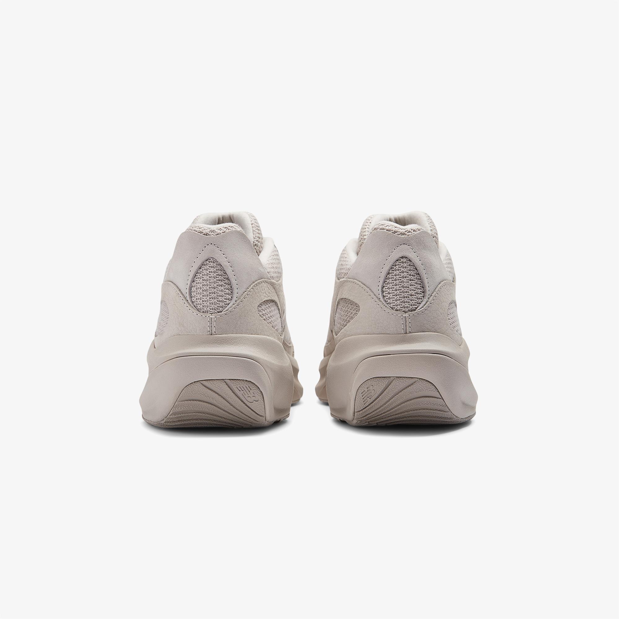New Balance WARPED Unisex Bej Spor Ayakkabı
