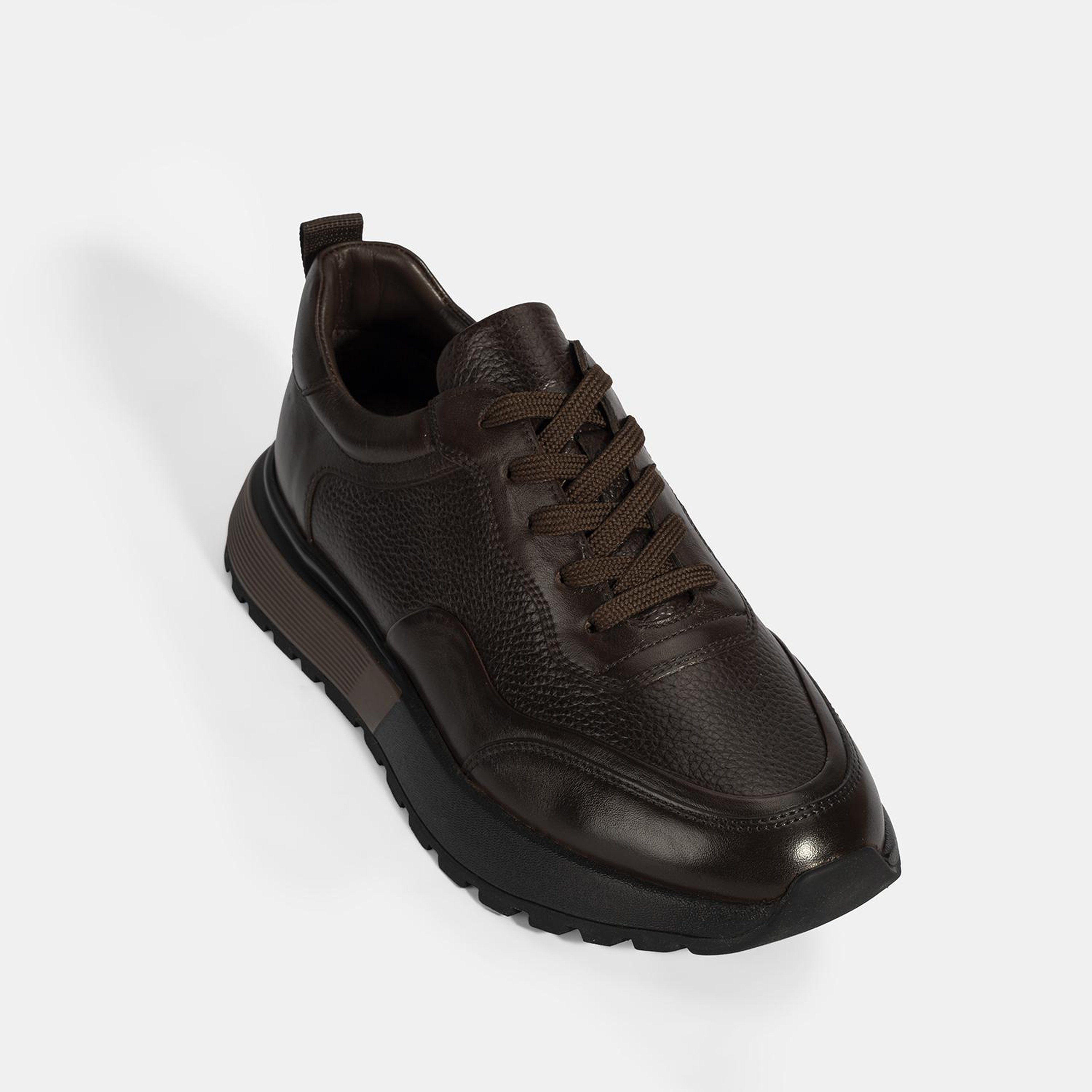 Erkek Kahve Bağcıklı Kalın Tabanlı Deri Sneaker