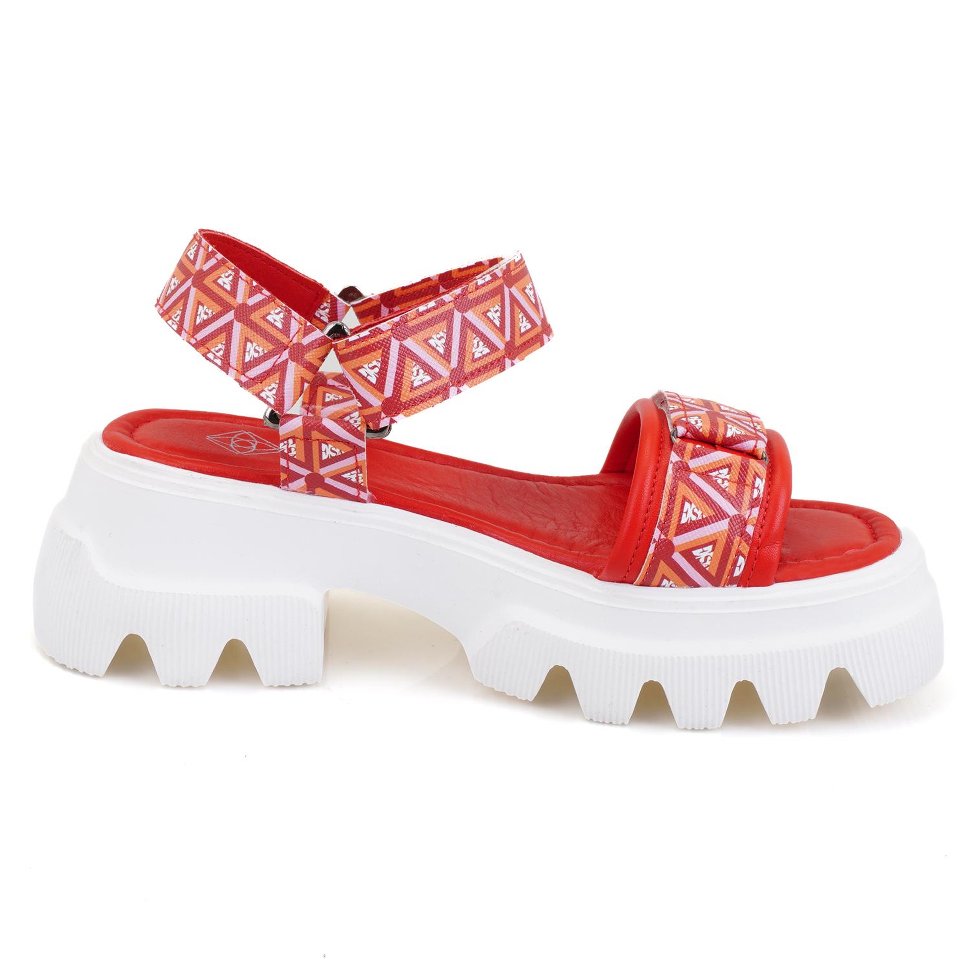 Kadın Kırmızı Monogram Desenli Dolgu Topuklu Sandalet