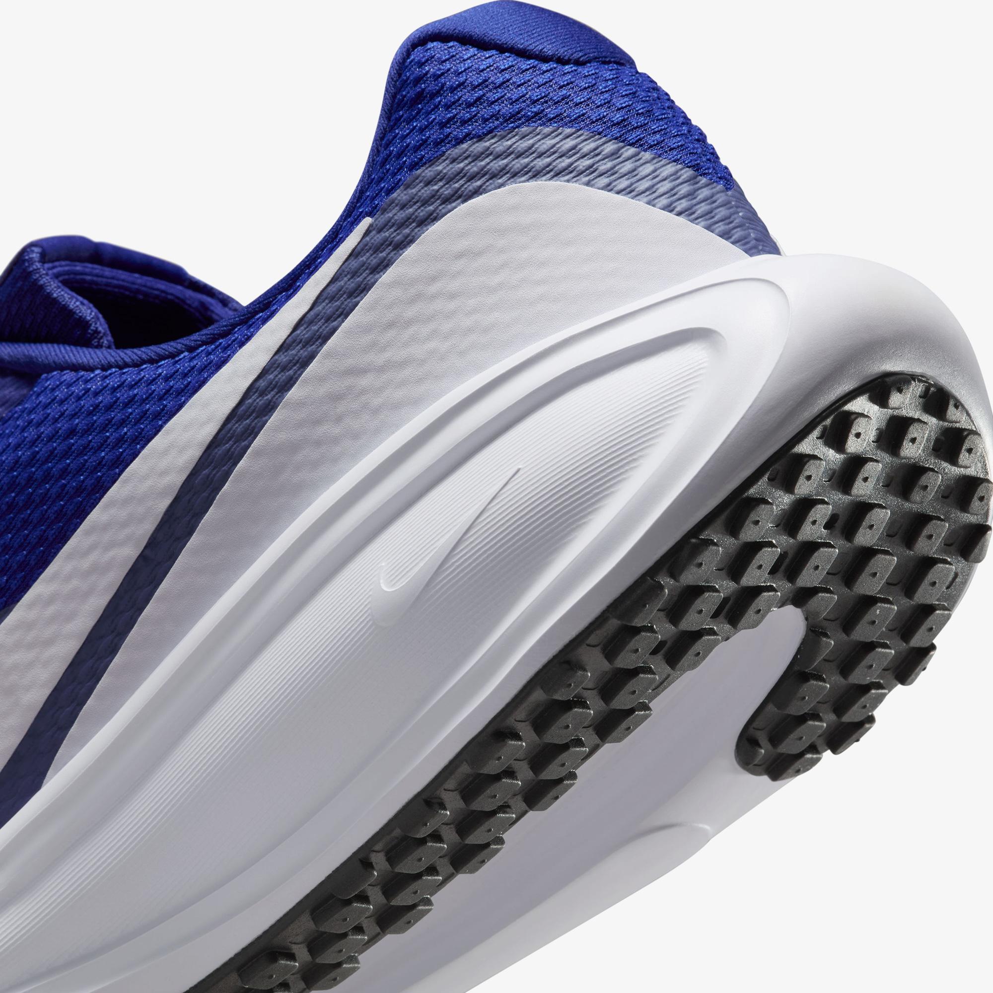 Nike Mavi Nike Revolution 8