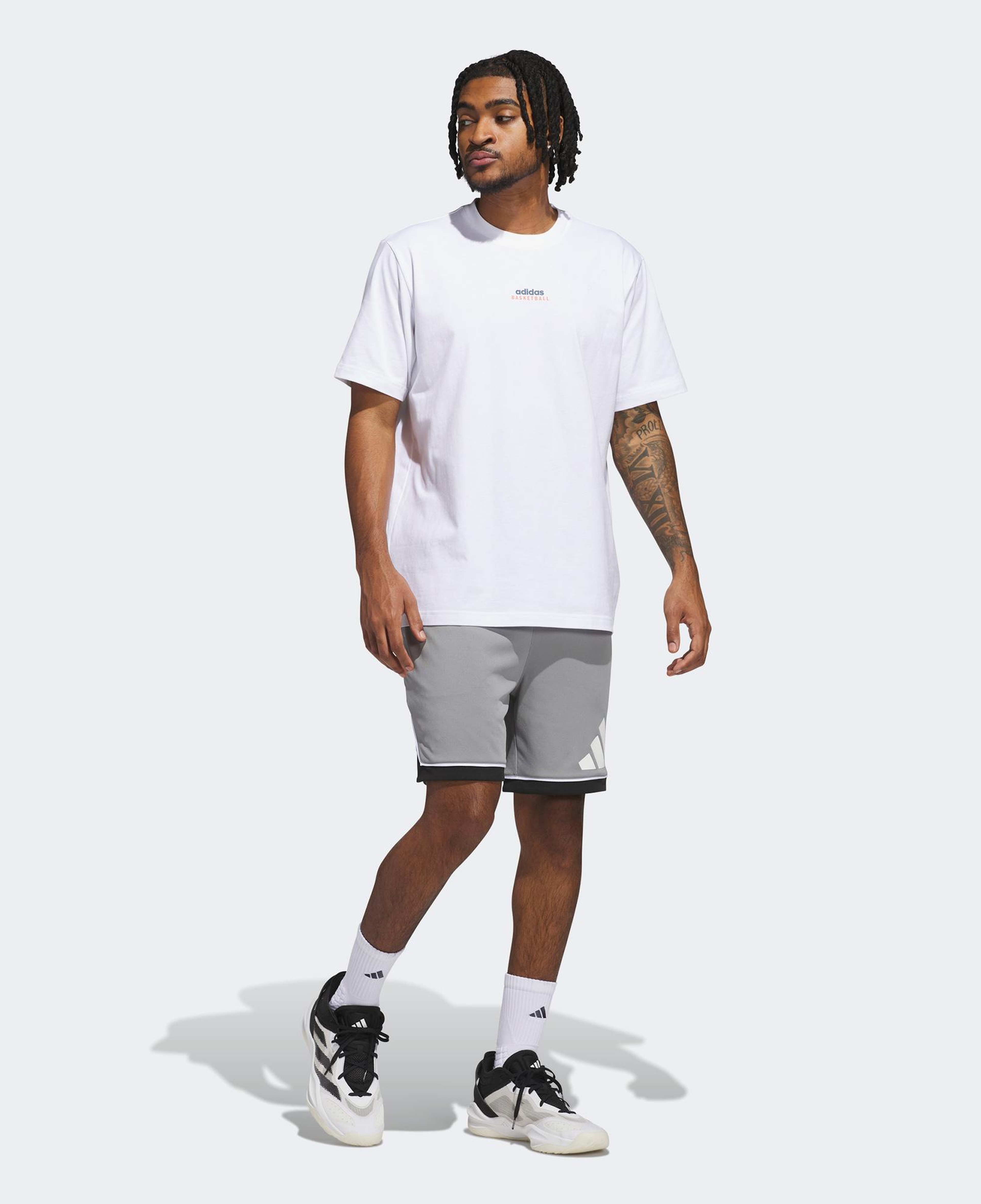 adidas We Ball Together Graphic Erkek Beyaz Basketbol T-Shirt