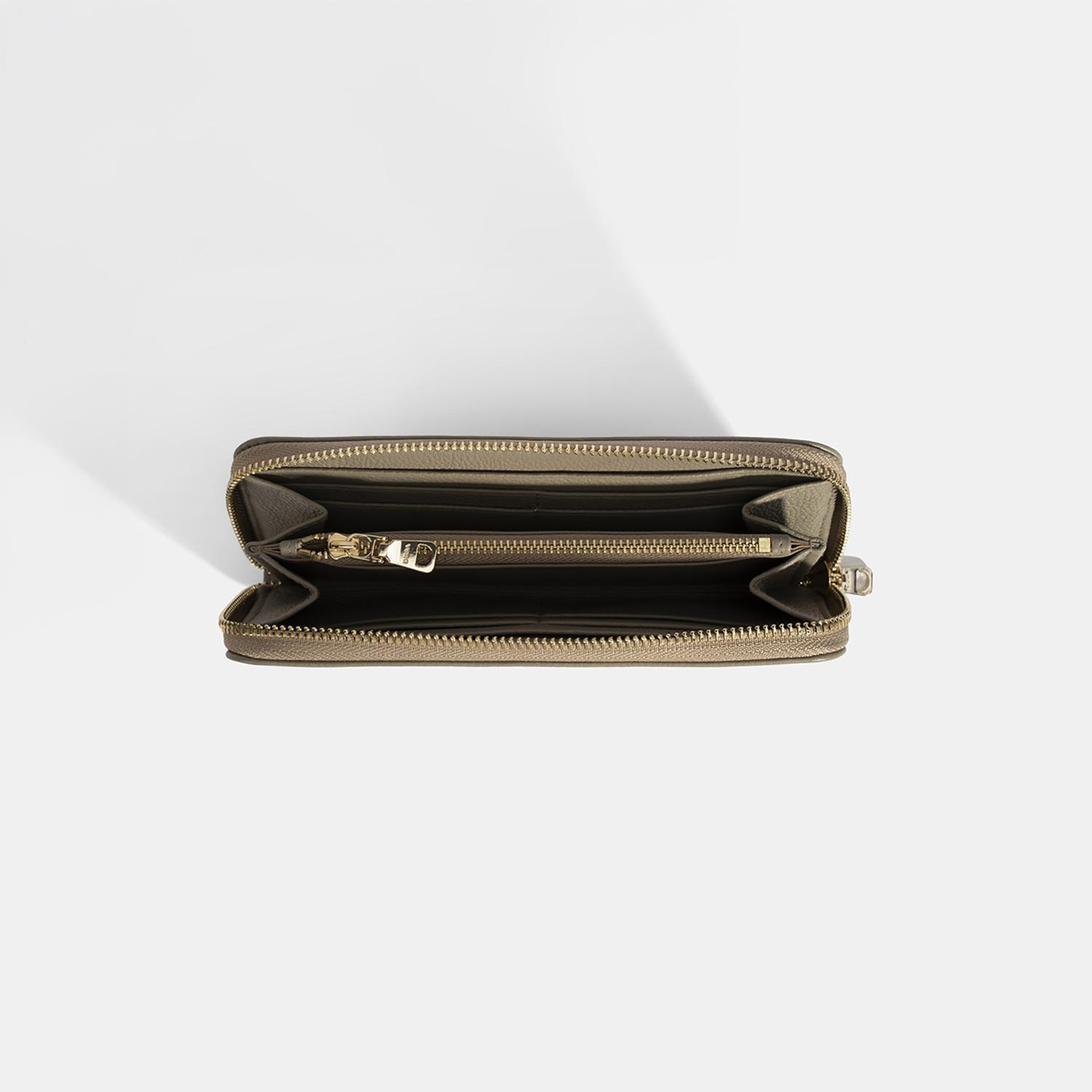 Kadın Vizon Deri Fermuarlı Cüzdan