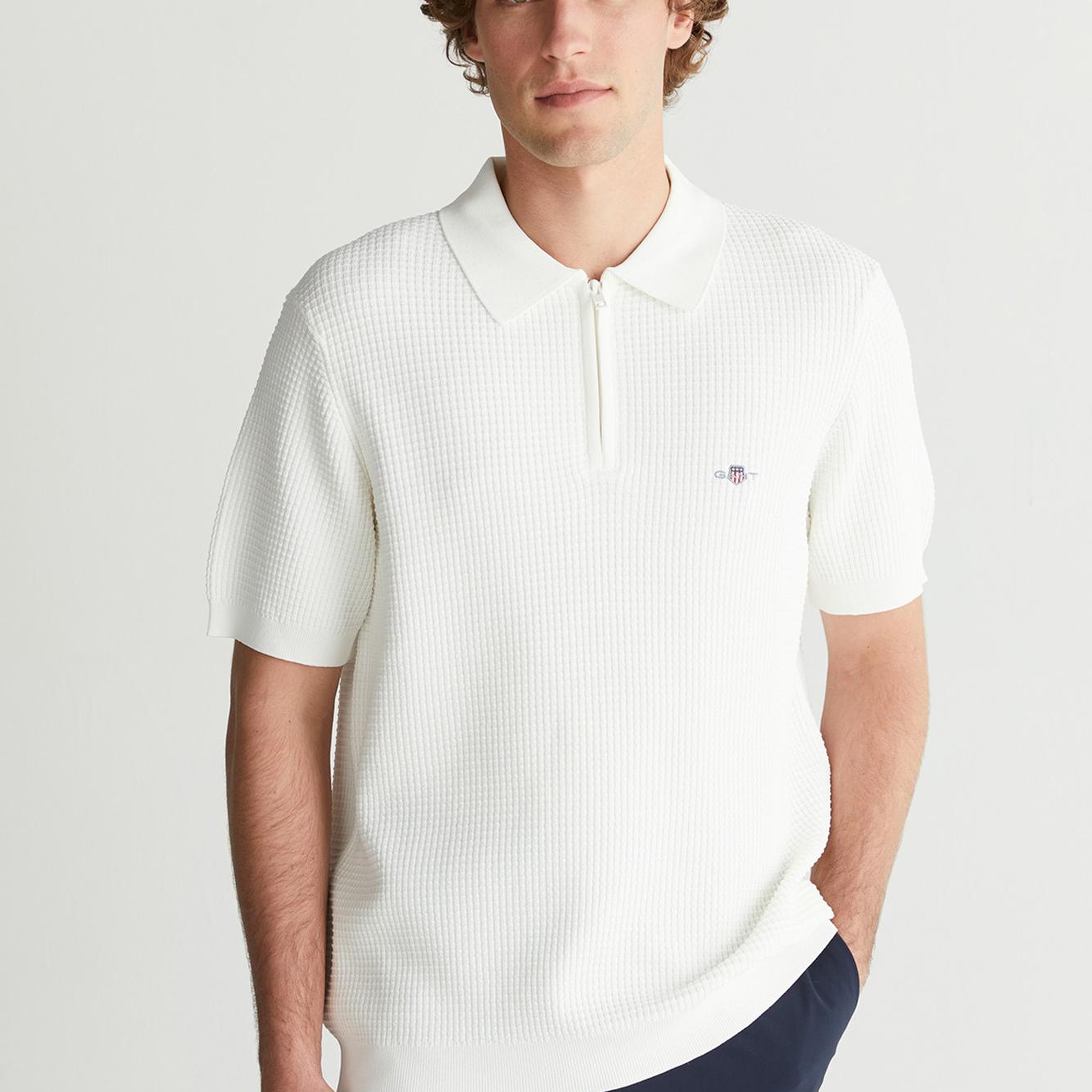 GANT Erkek Beyaz Regular Fit Yarım Fermuarlı Logolu Kazak