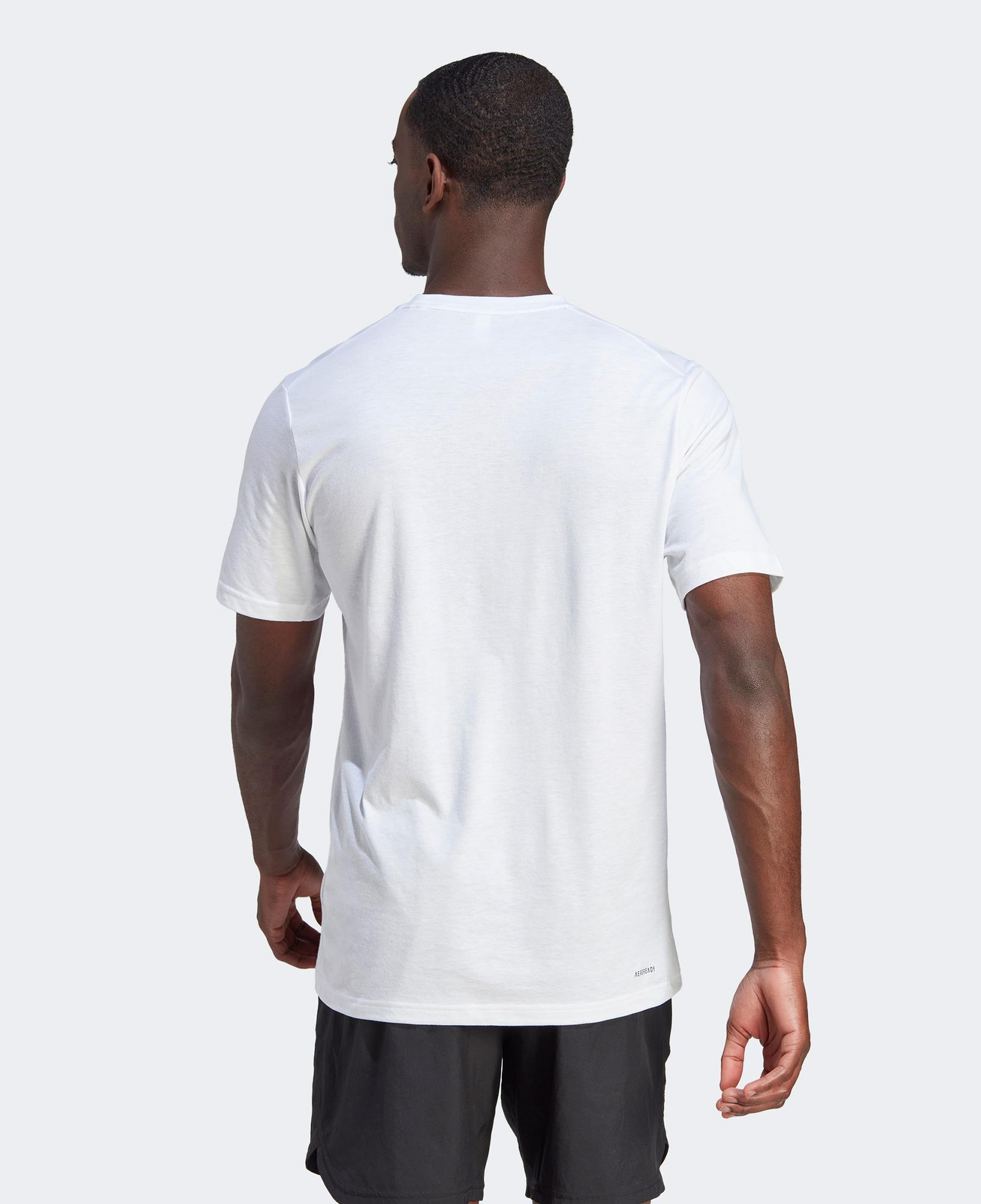 adidas Training Essentials Erkek Beyaz Günlük T-Shirt