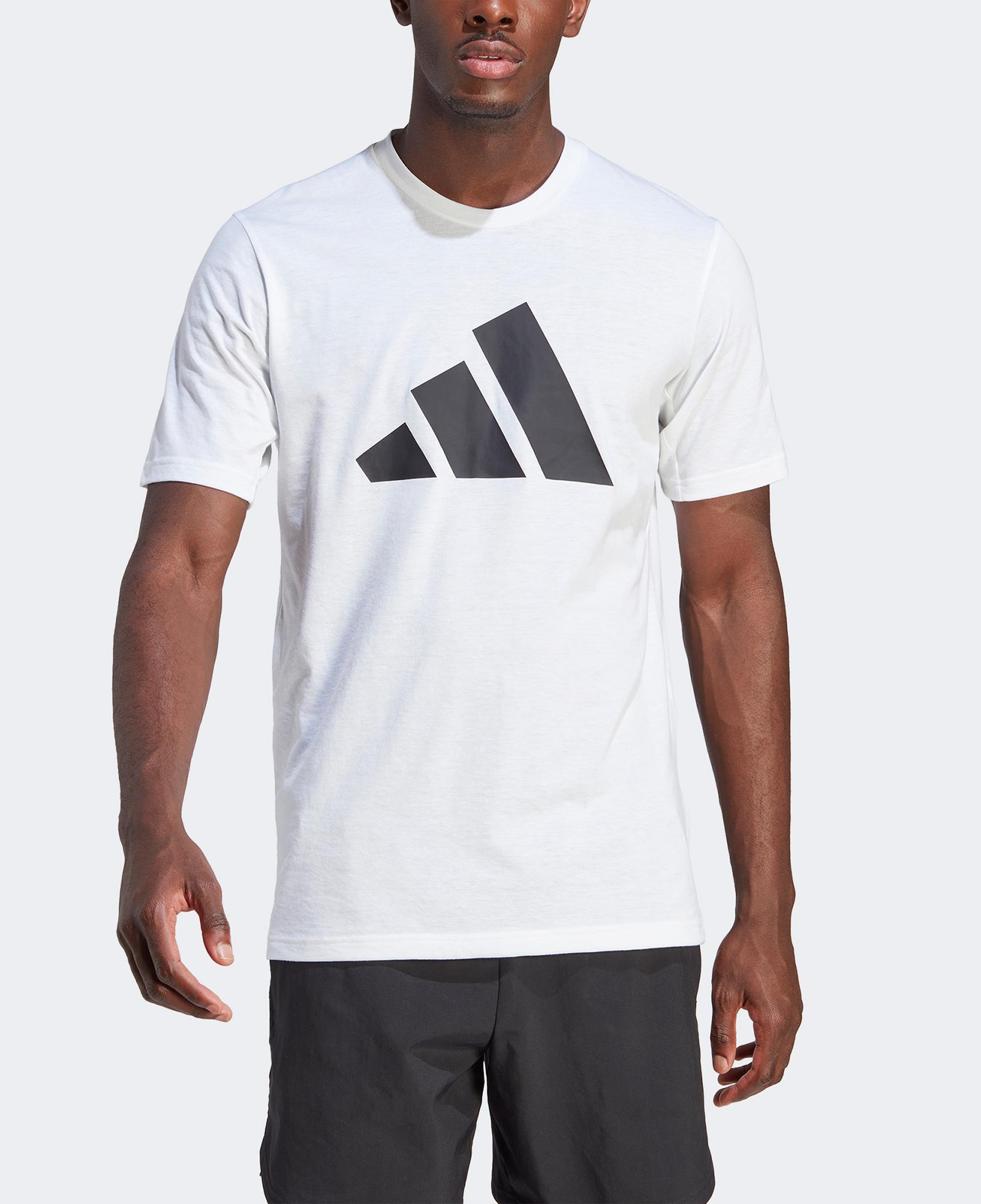 adidas Training Essentials Erkek Beyaz Günlük T-Shirt