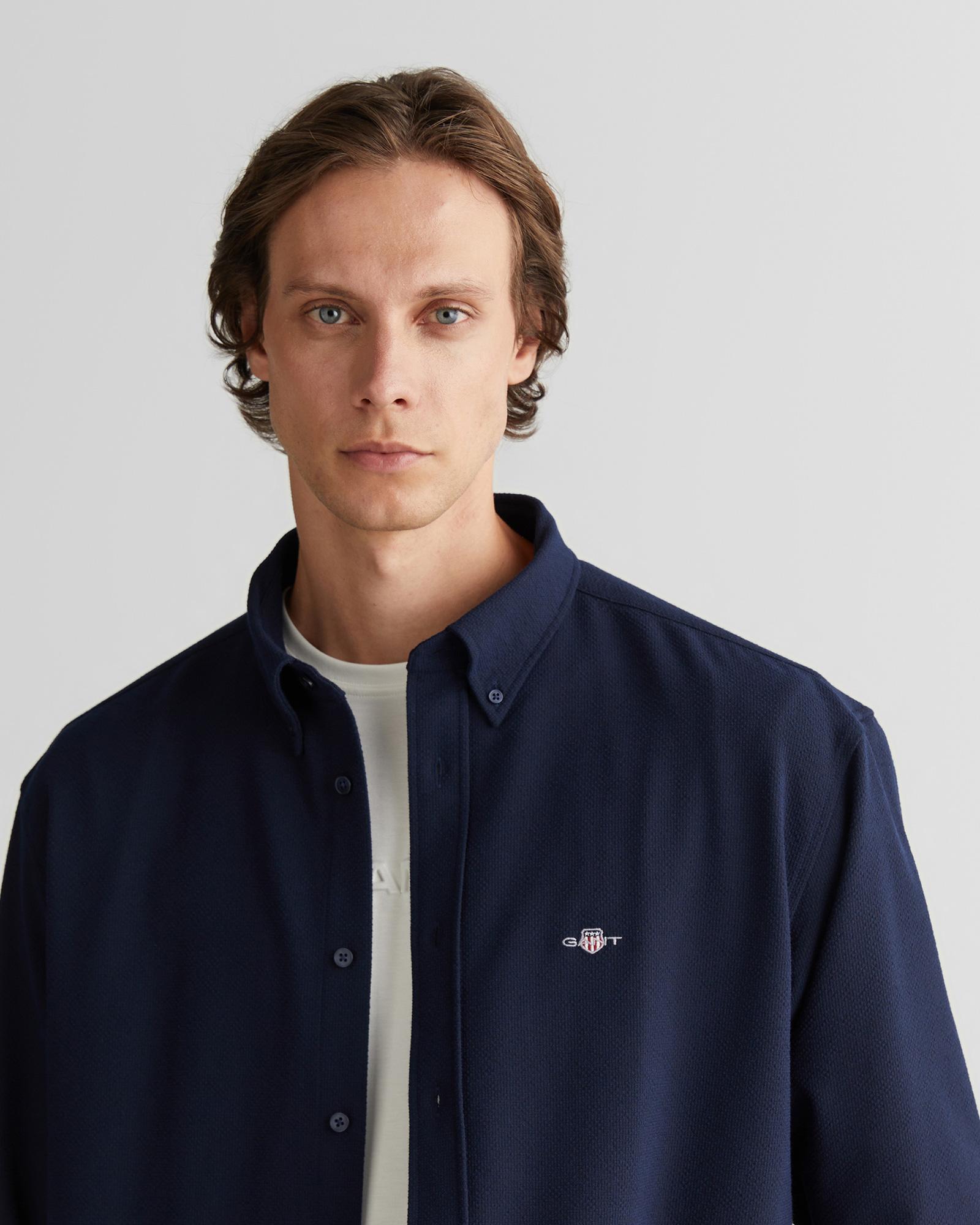 GANT Erkek Lacivert Relaxed Fit Gömlek