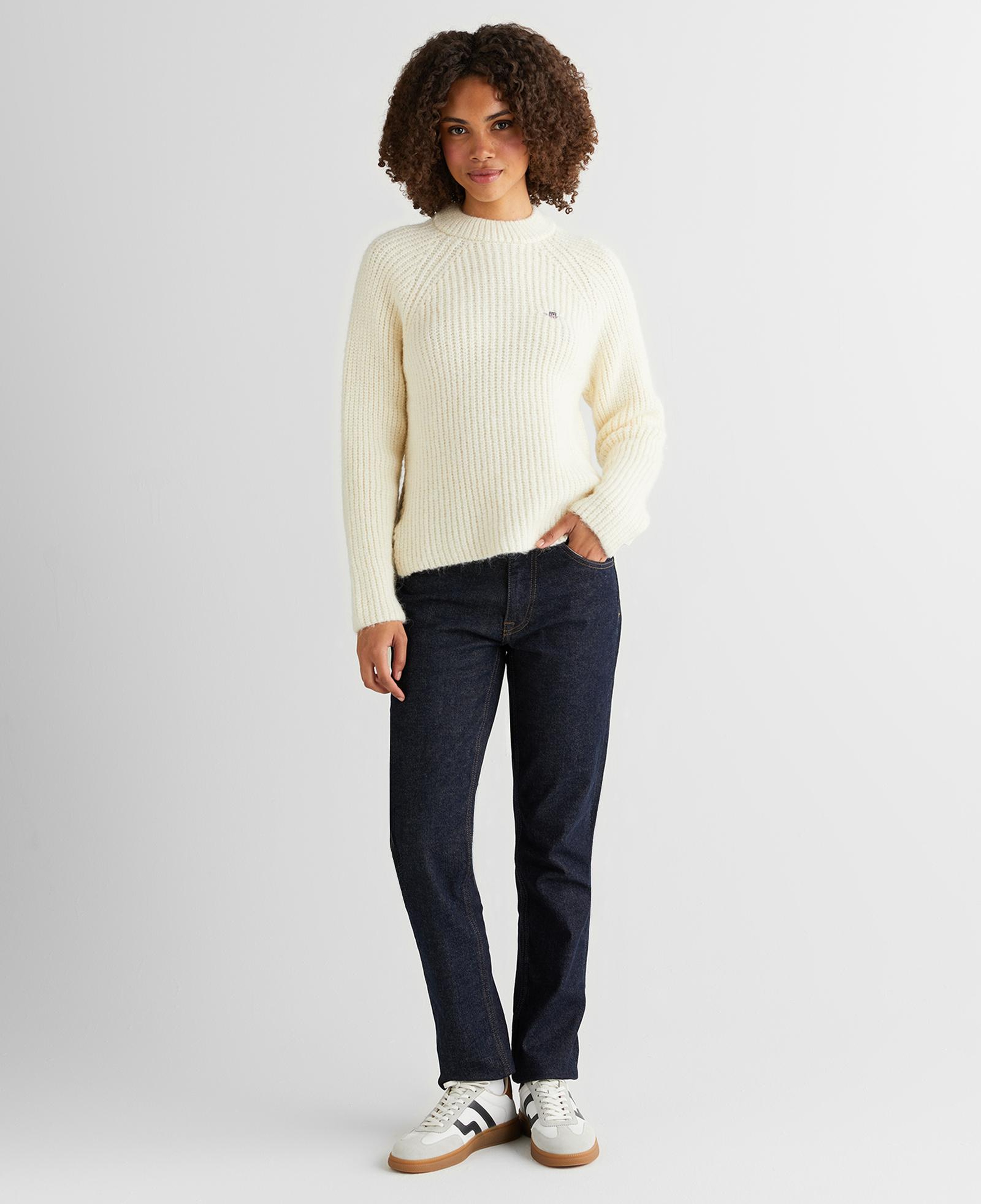 GANT Kadın Krem Cropped Fit Bisiklet Yaka Triko