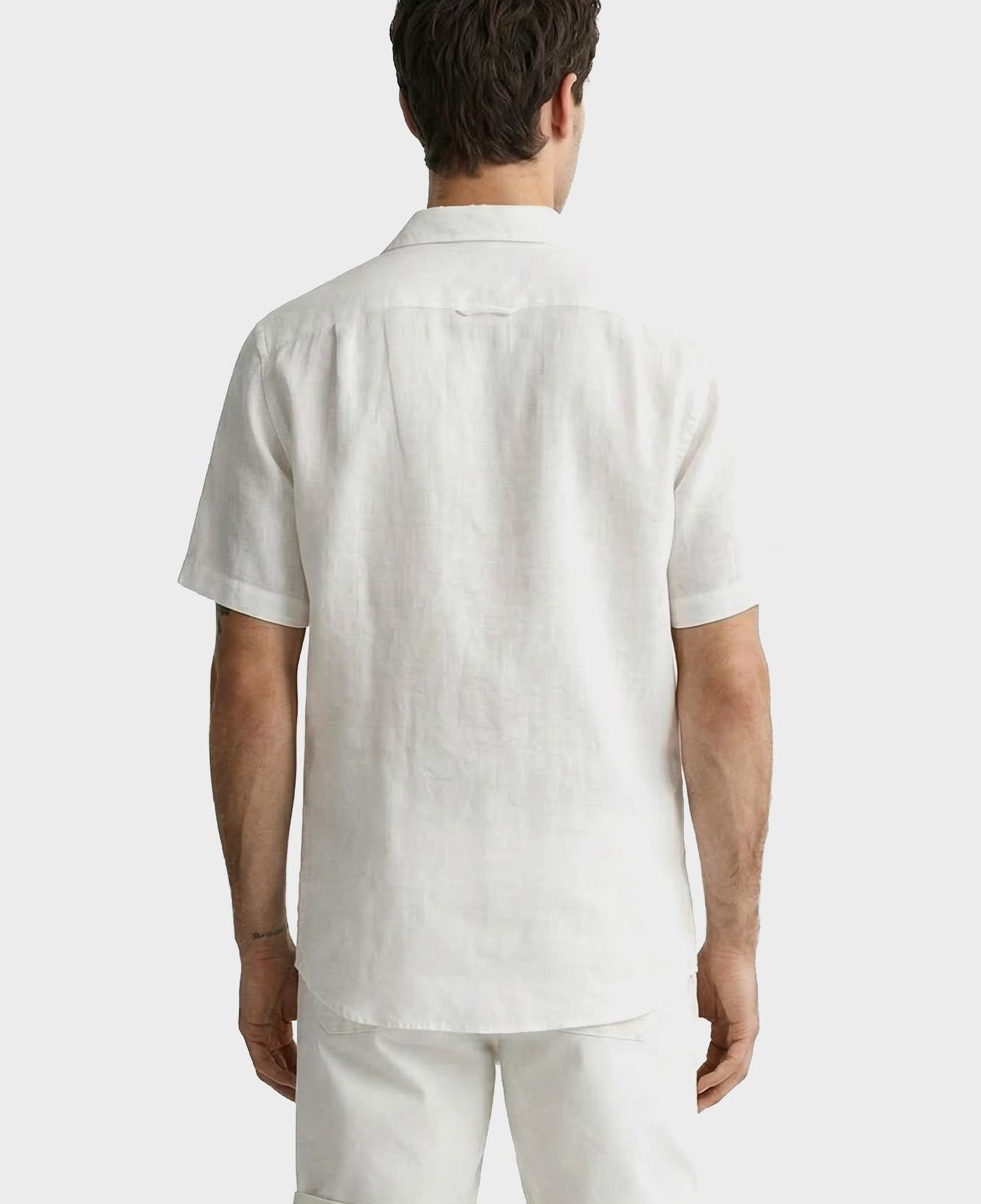 GANT Erkek Beyaz Düğmeli Yaka Gömlek