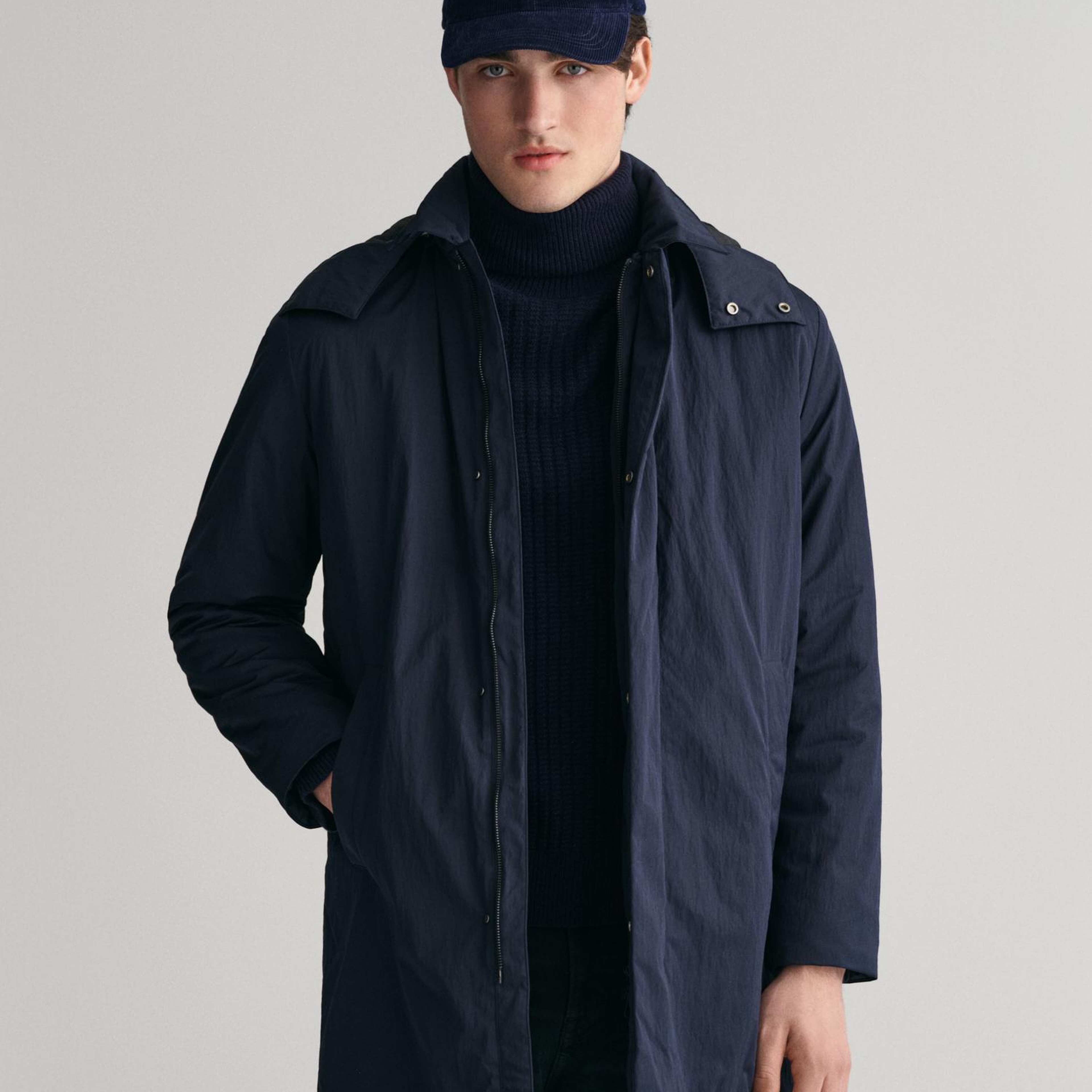 GANT Erkek Lacivert Kapüşonlu Mont