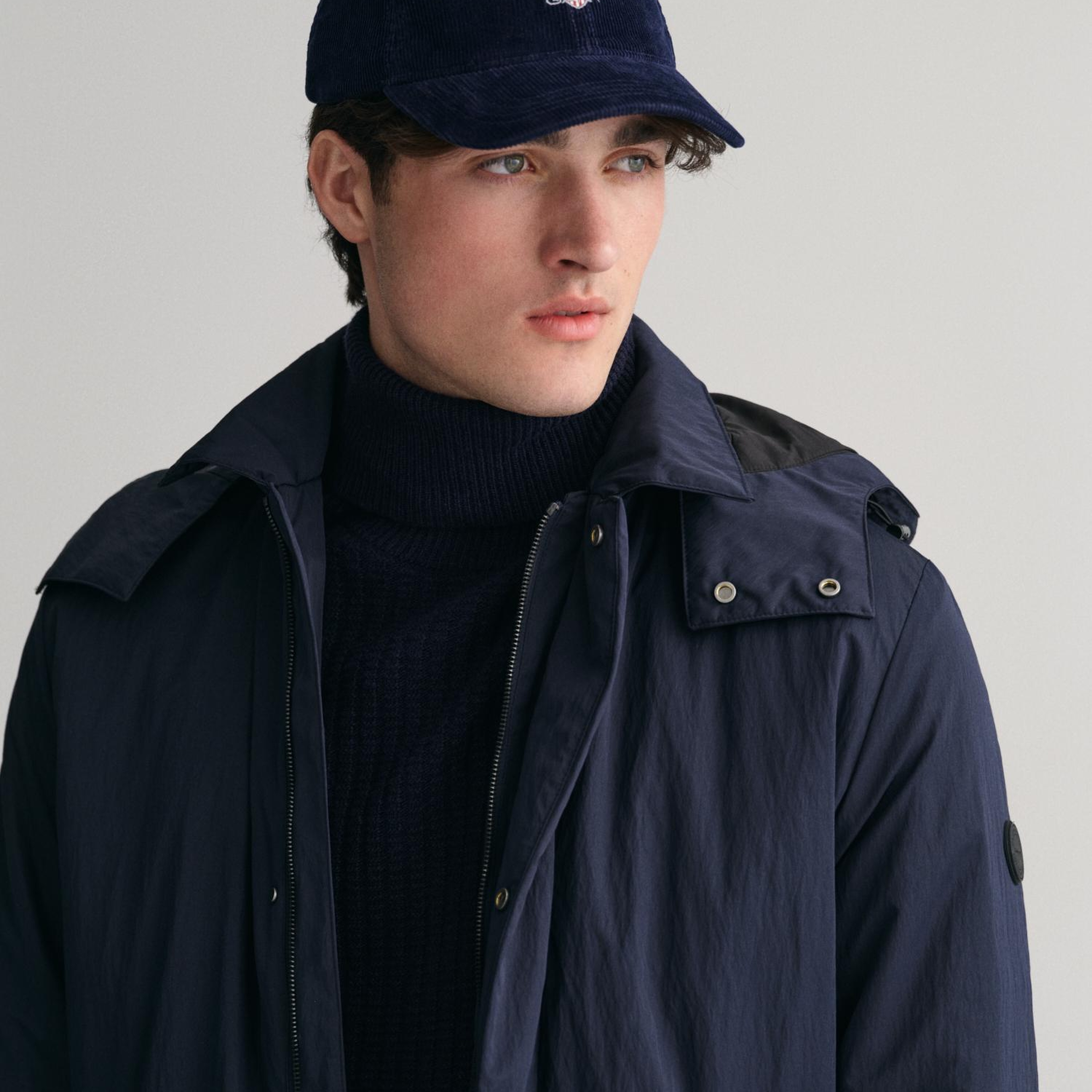 GANT Erkek Lacivert Kapüşonlu Mont