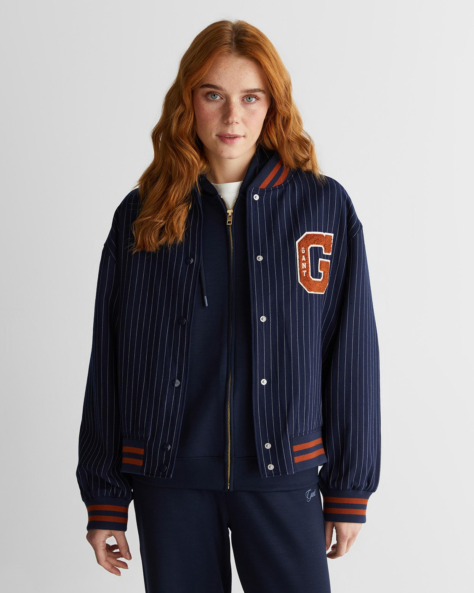 GANT Kadın Lacivert Standart Fit Mont