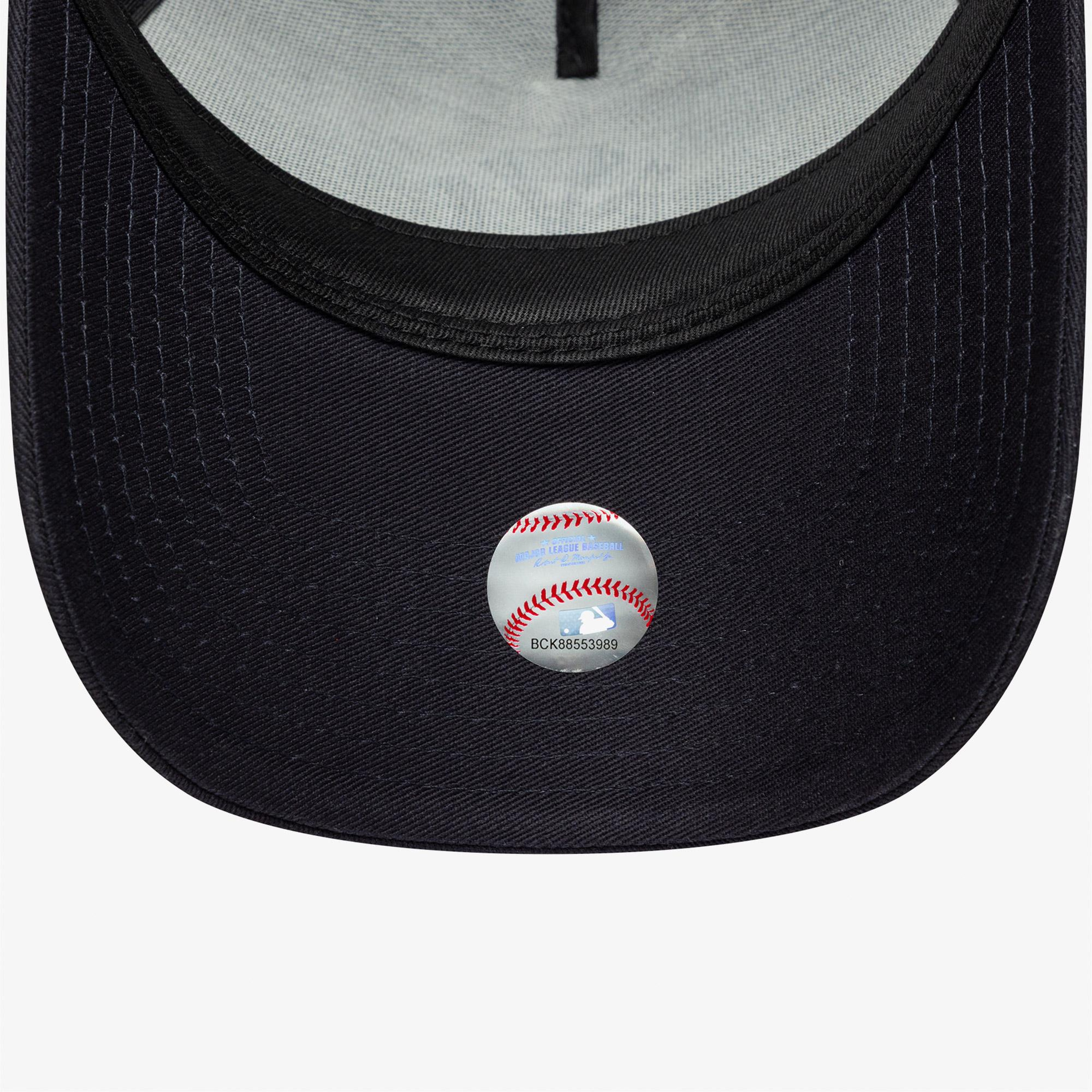 New Era Outline Ef Trucker Neyyan Unisex Lacivert Şapka