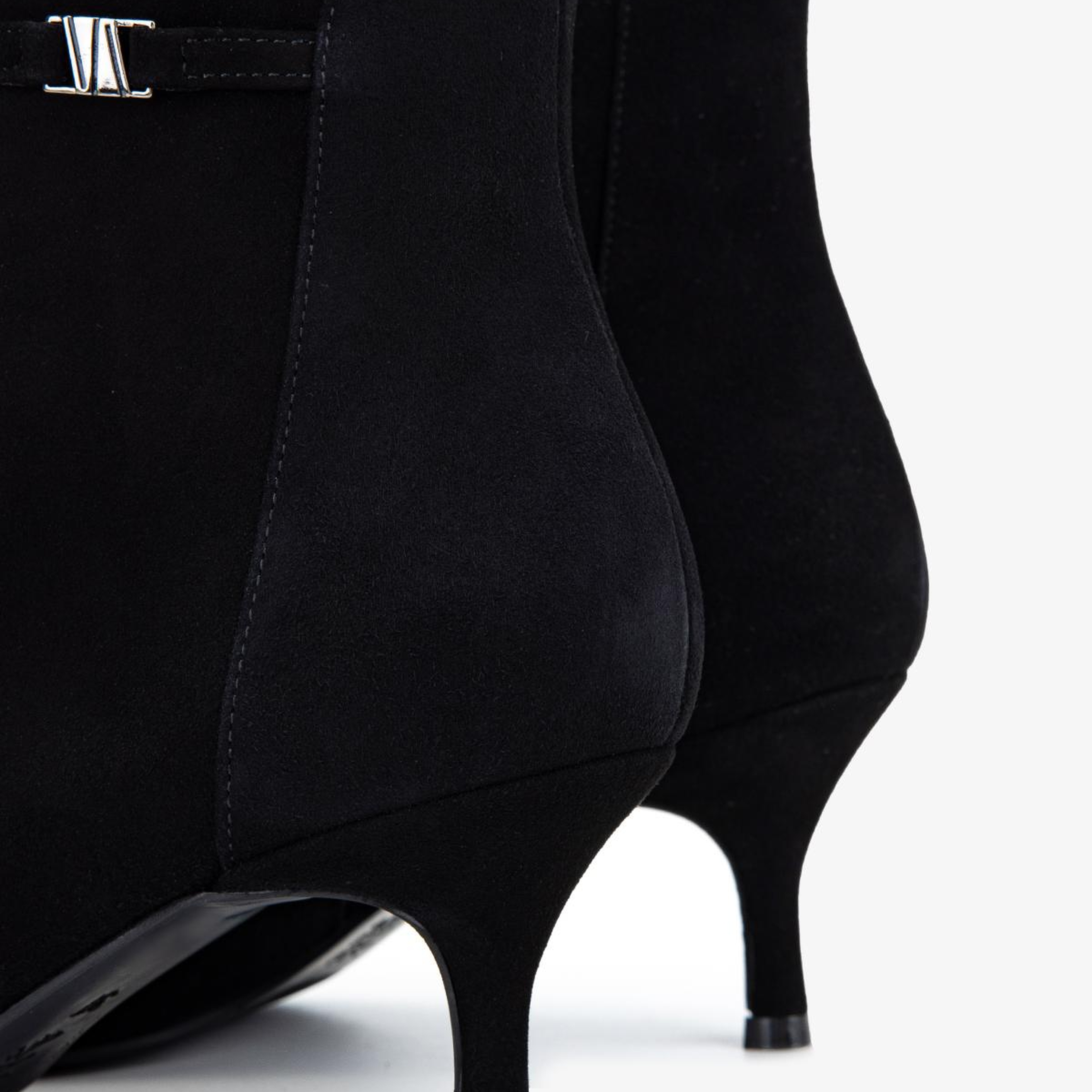 Valmenti Kadın Hakiki Deri Siyah Süet Topuklu Bot