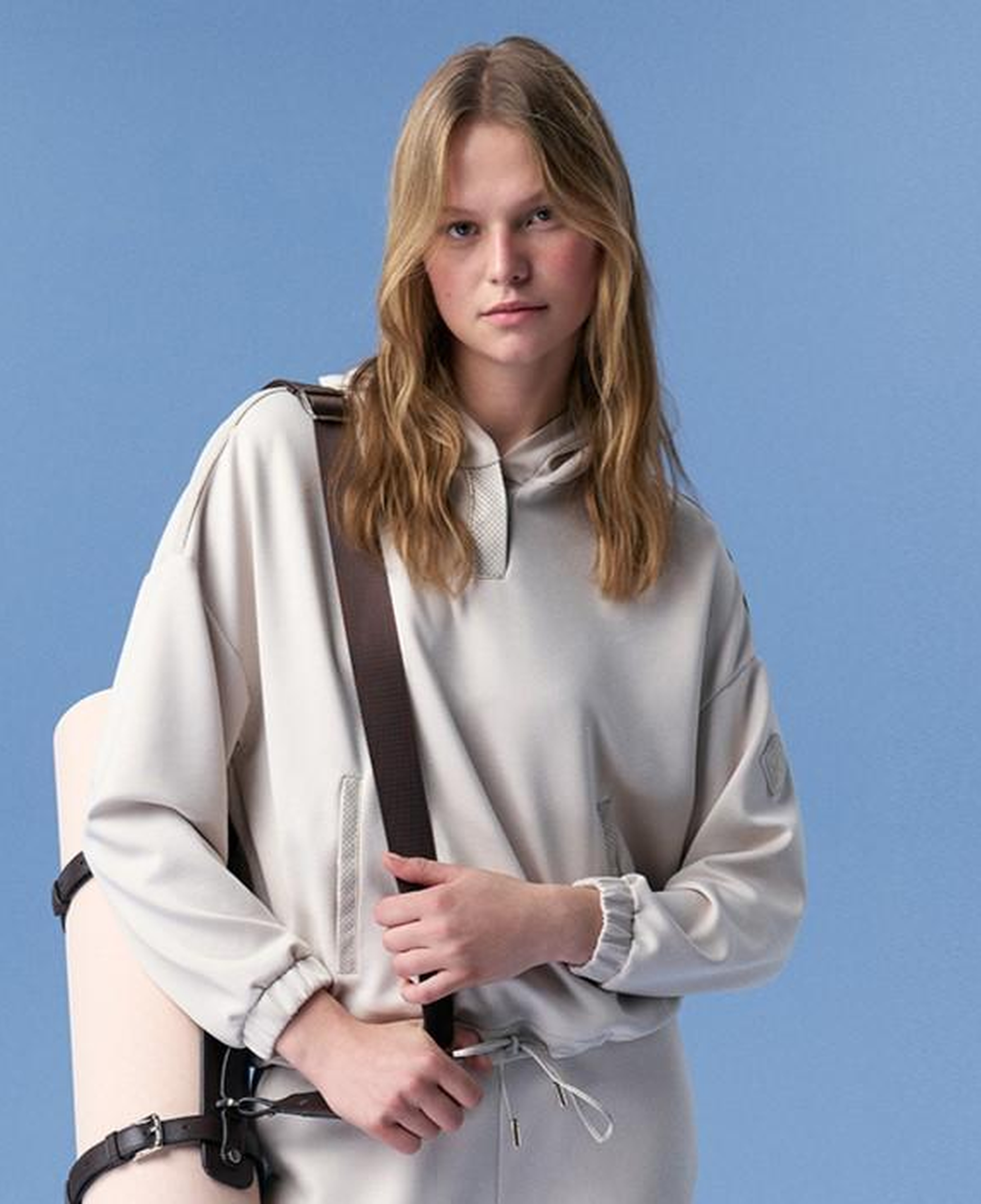 Amari Bej Kadın Deri Detaylı Kapüşonlu Sweatshirt