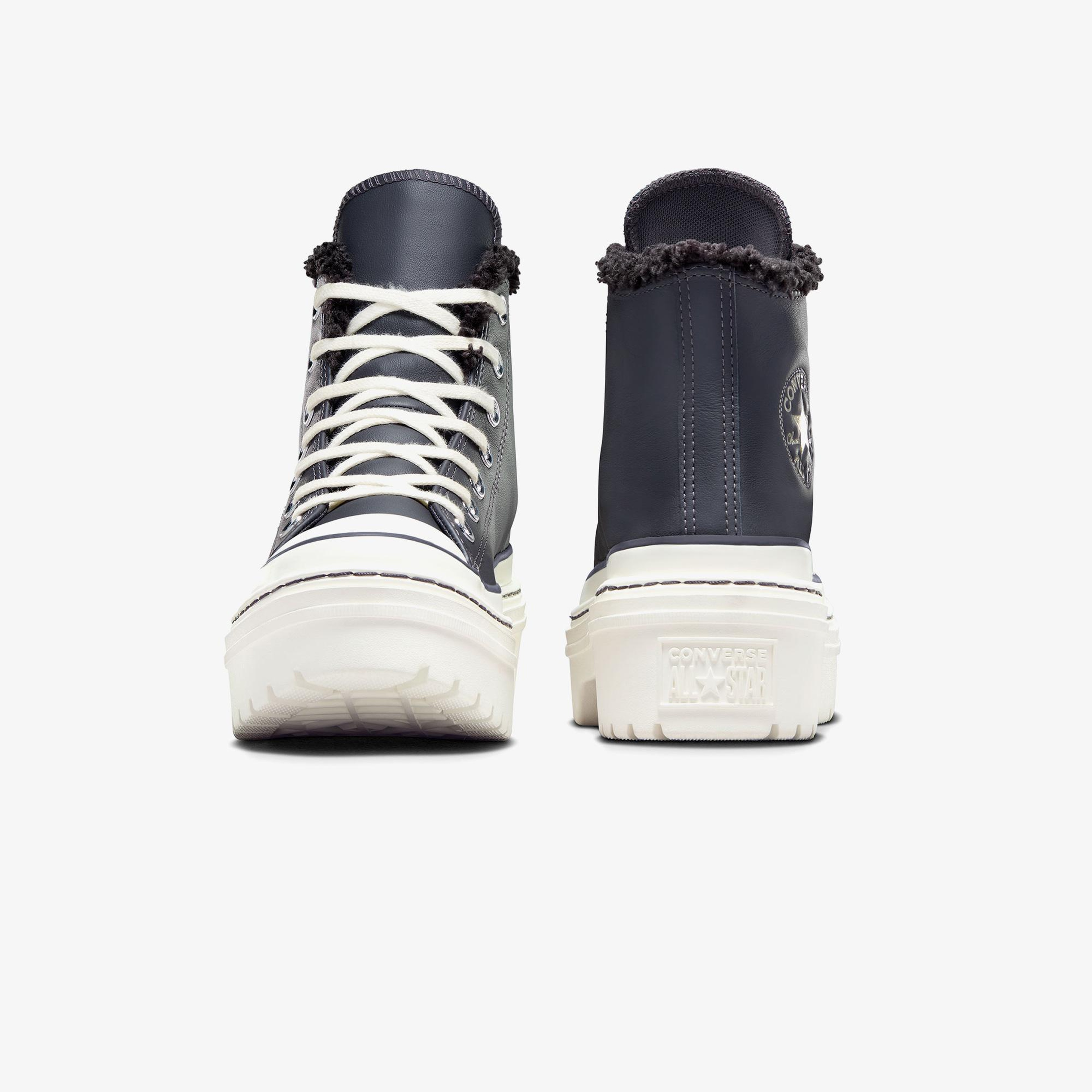 Converse Chuck Taylor All Star Lugged Lift Kadın Lacivert Deri Platform Bot