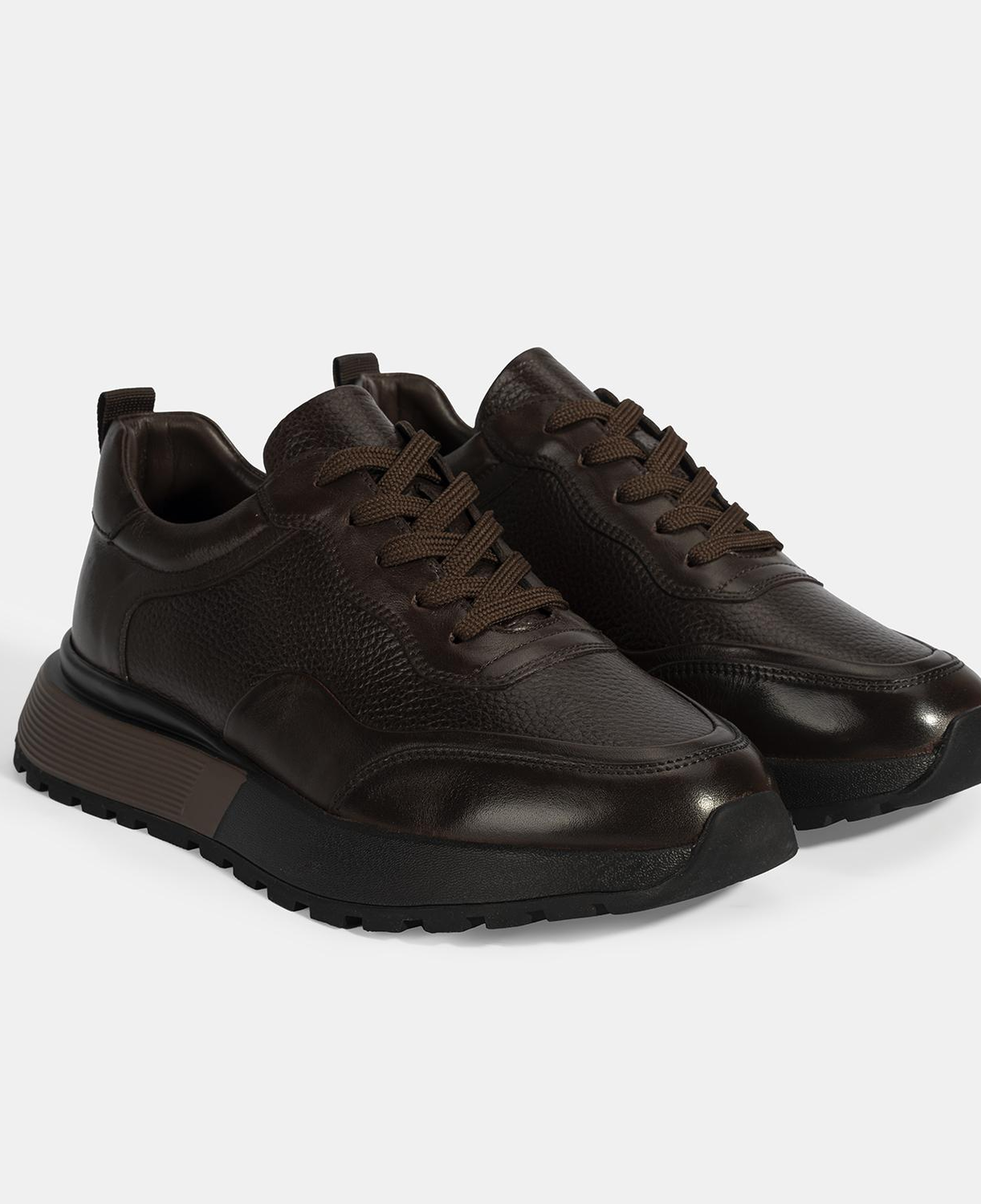 Erkek Kahve Bağcıklı Kalın Tabanlı Deri Sneaker