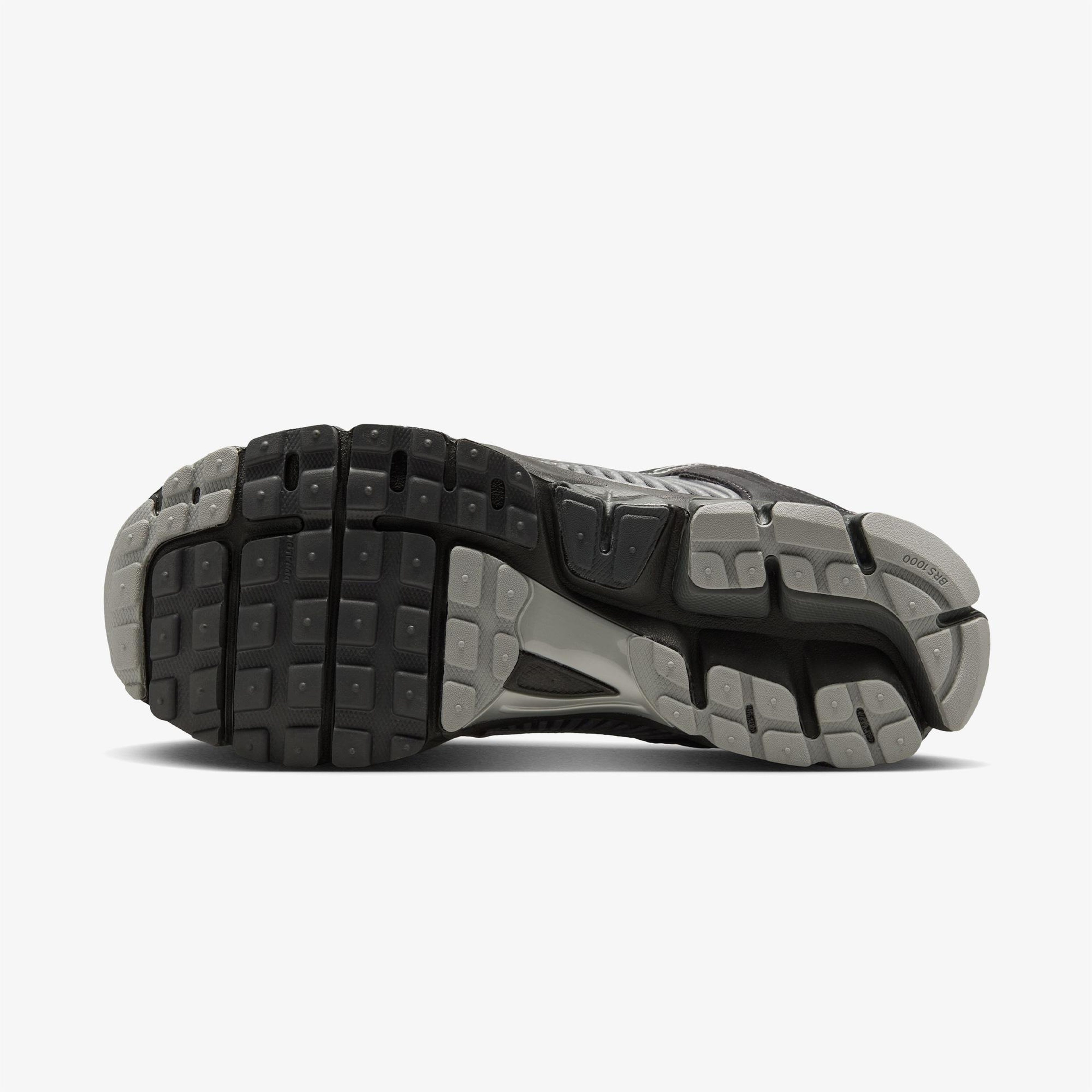 Nike Zoom Vomero 5 Erkek Siyah Spor Ayakkabı