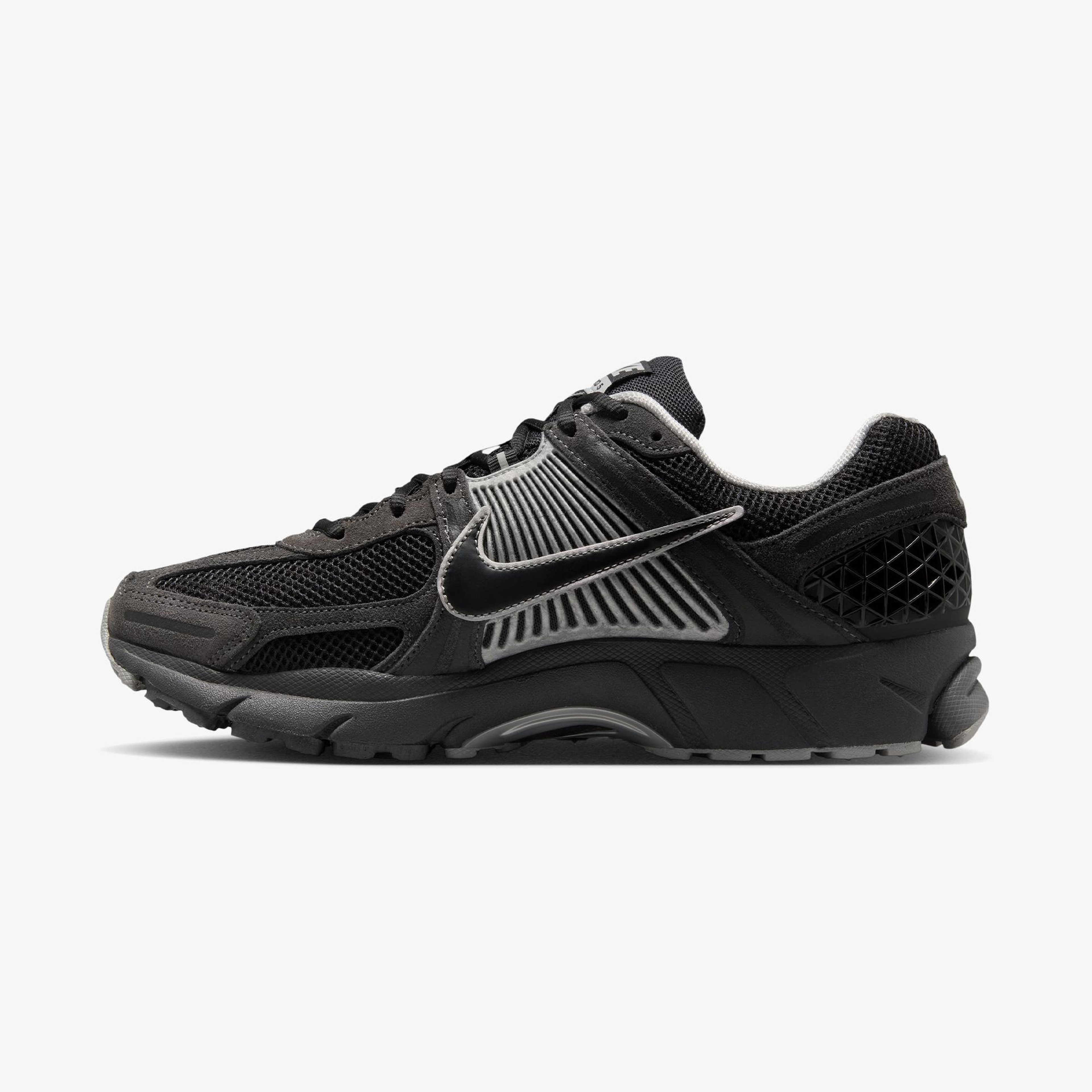 Nike Zoom Vomero 5 Erkek Siyah Spor Ayakkabı