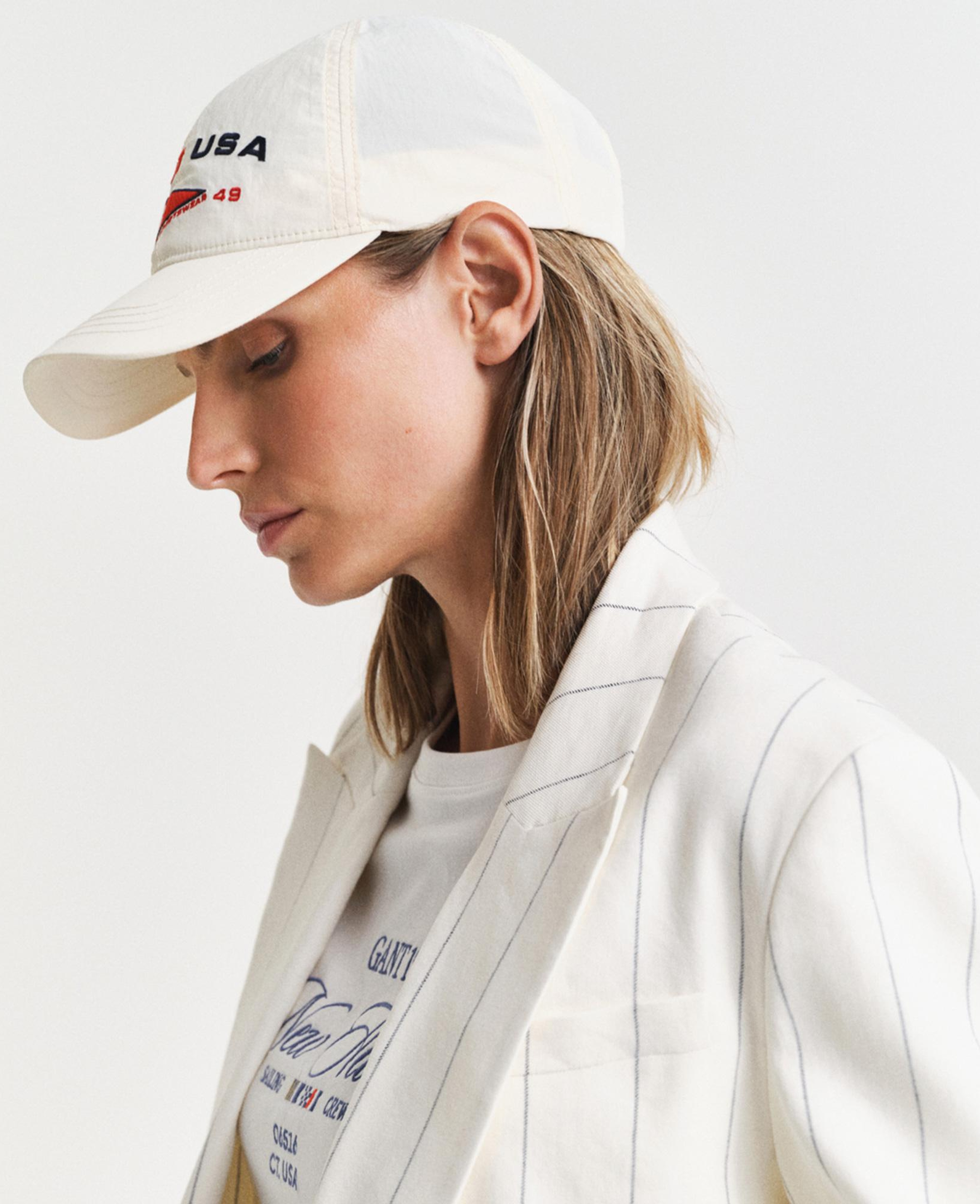 GANT Unisex Krem Logolu Şapka