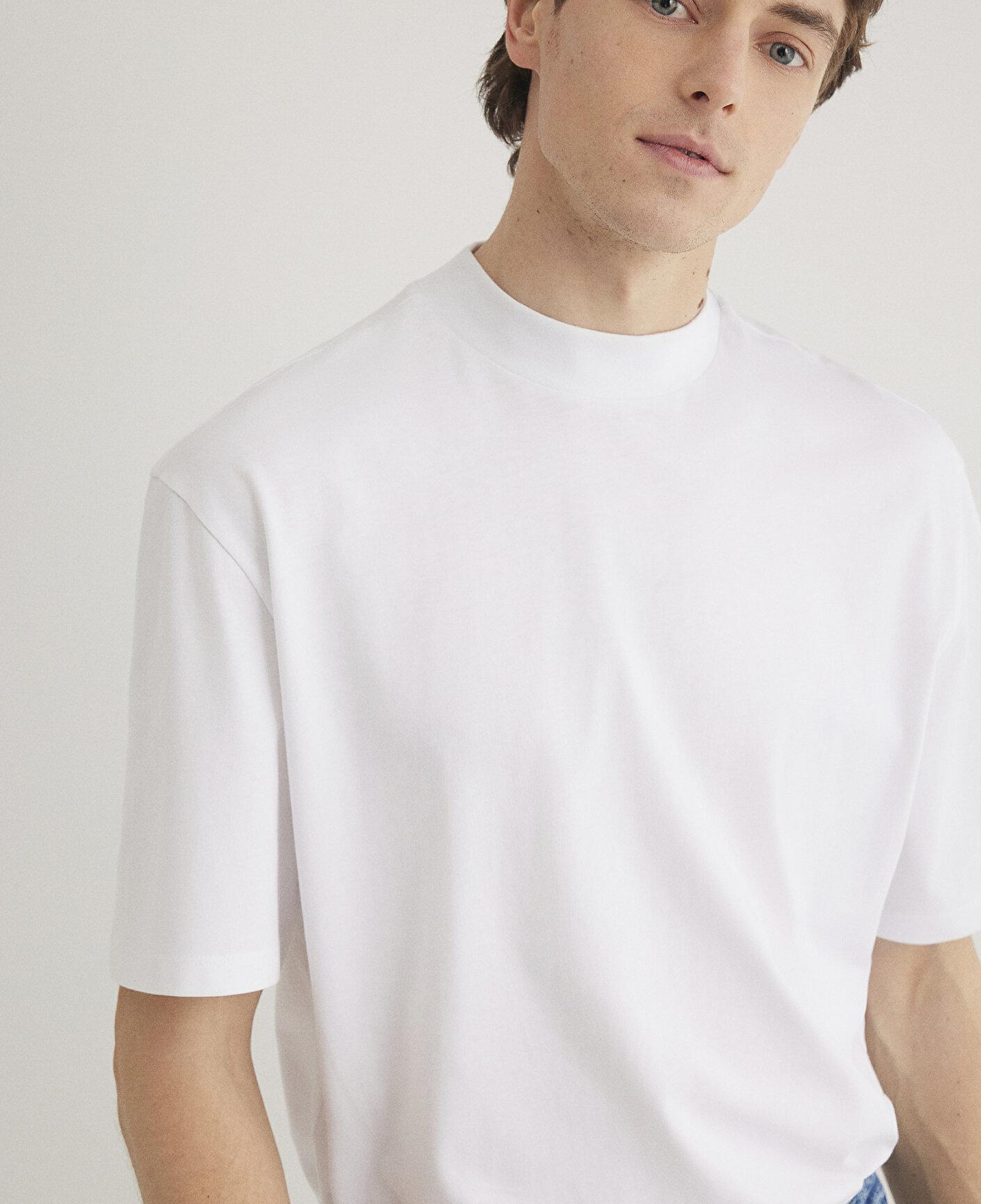 Mavi Beyaz Basic Tişört Loose Fit / Bol Rahat Kesim 0611193-620