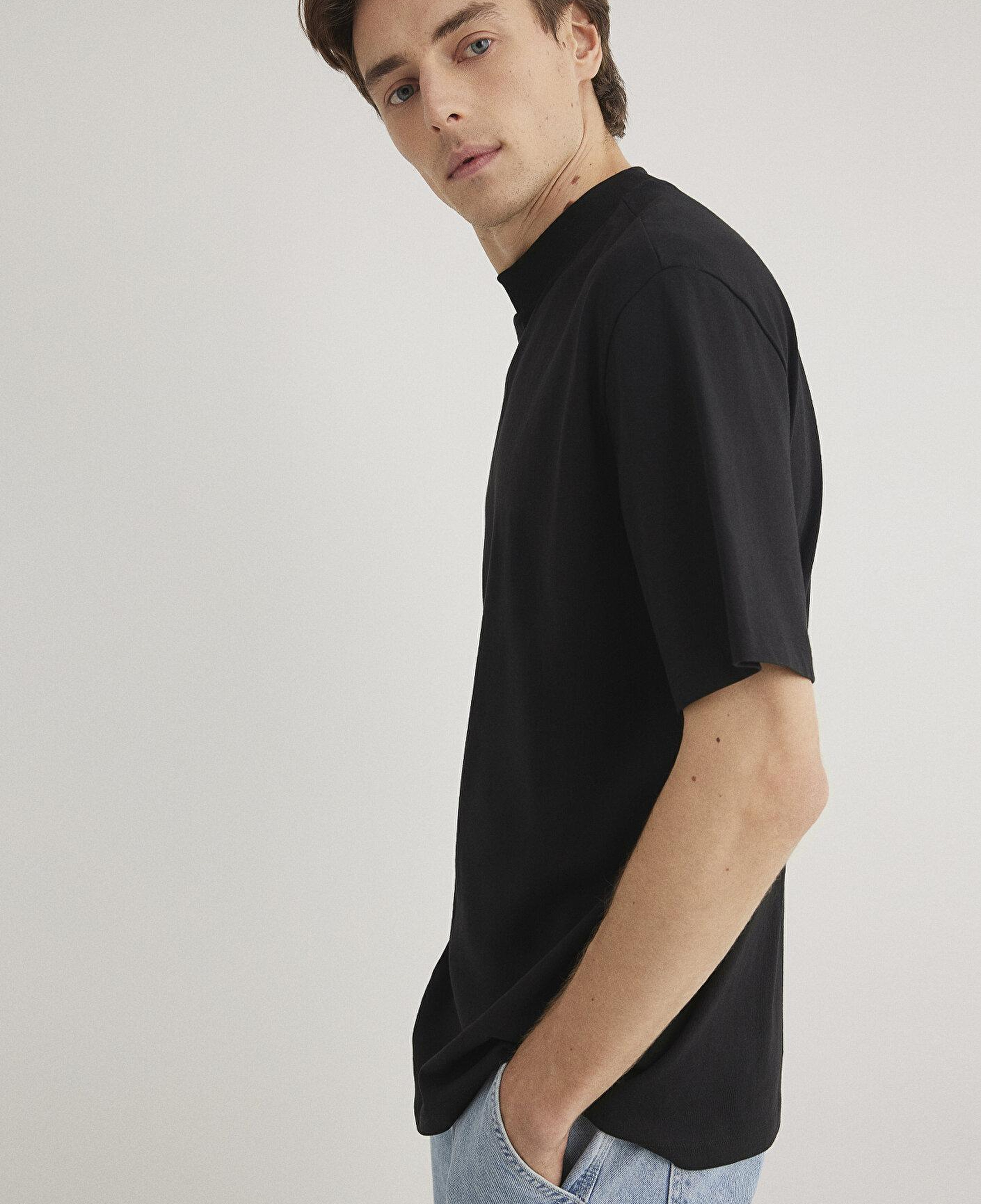 Mavi Siyah Basic Tişört Loose Fit / Bol Rahat Kesim 0611193-900