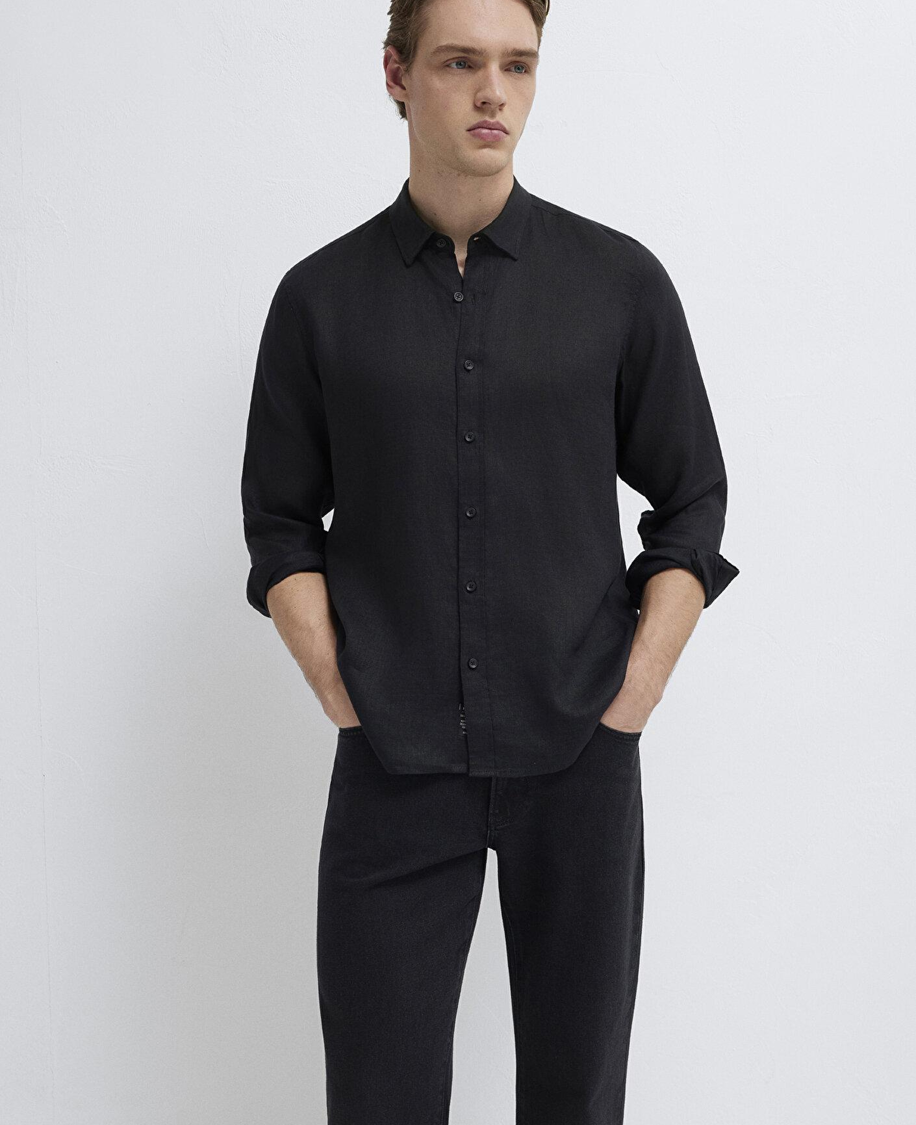 Mavi Keten Karışımlı Siyah Gömlek Regular Fit / Normal Kesim 0211909-900