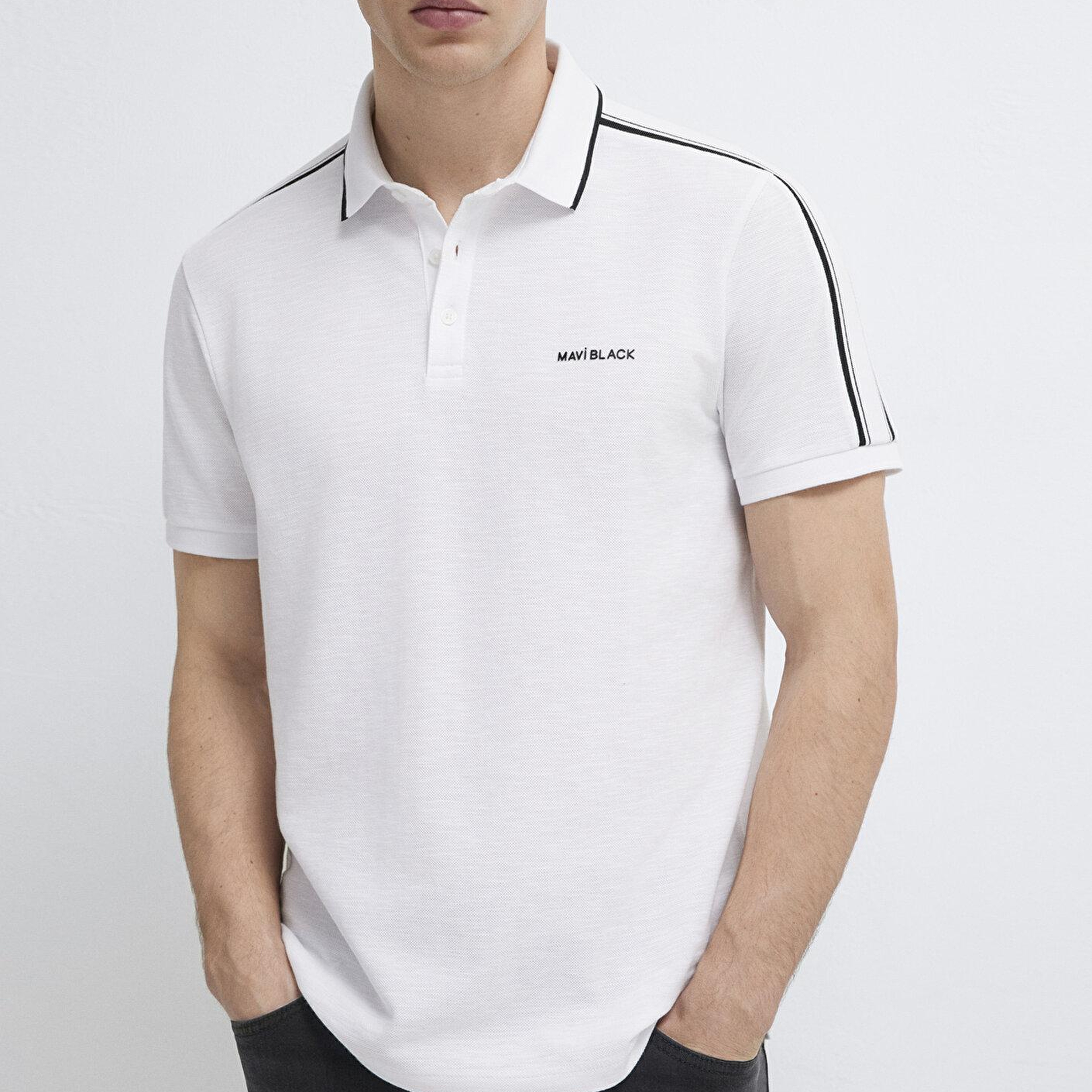 Mavi Mavi Black Beyaz Polo Tişört Regular Fit / Normal Kesim 0611838-620