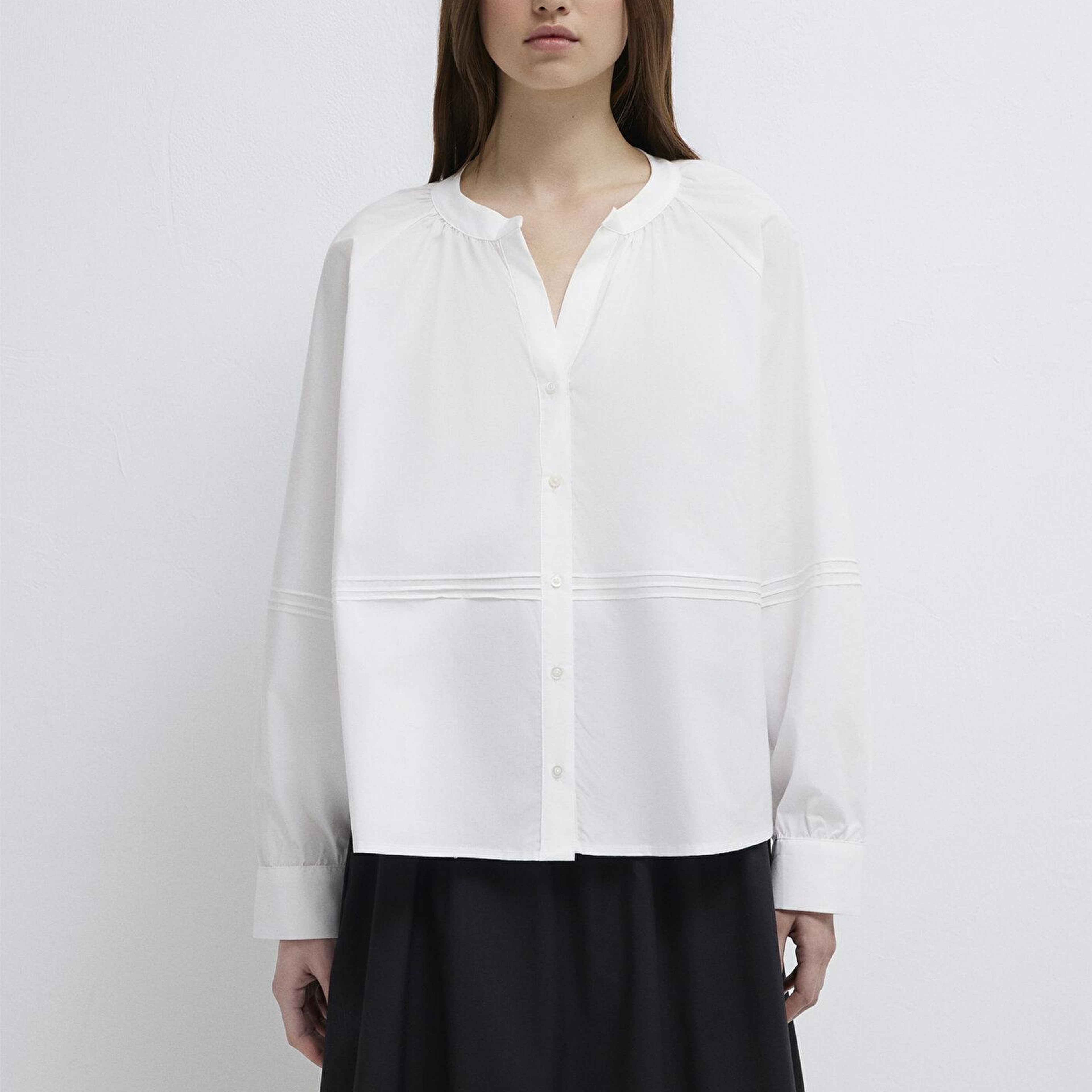 Mavi Detaylı Beyaz Gömlek Loose Fit / Bol Rahat Kesim 1211348-620