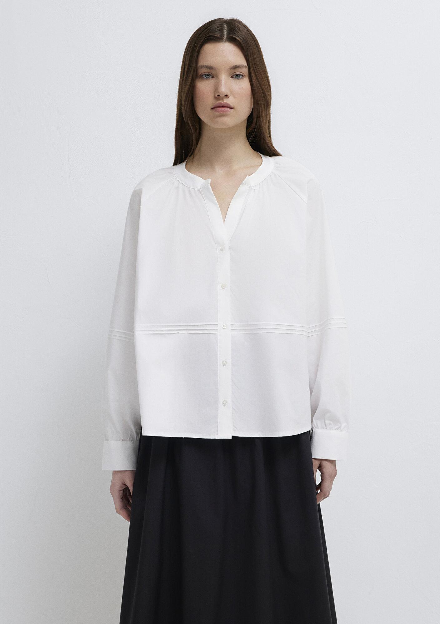 Mavi Detaylı Beyaz Gömlek Loose Fit / Bol Rahat Kesim 1211348-620