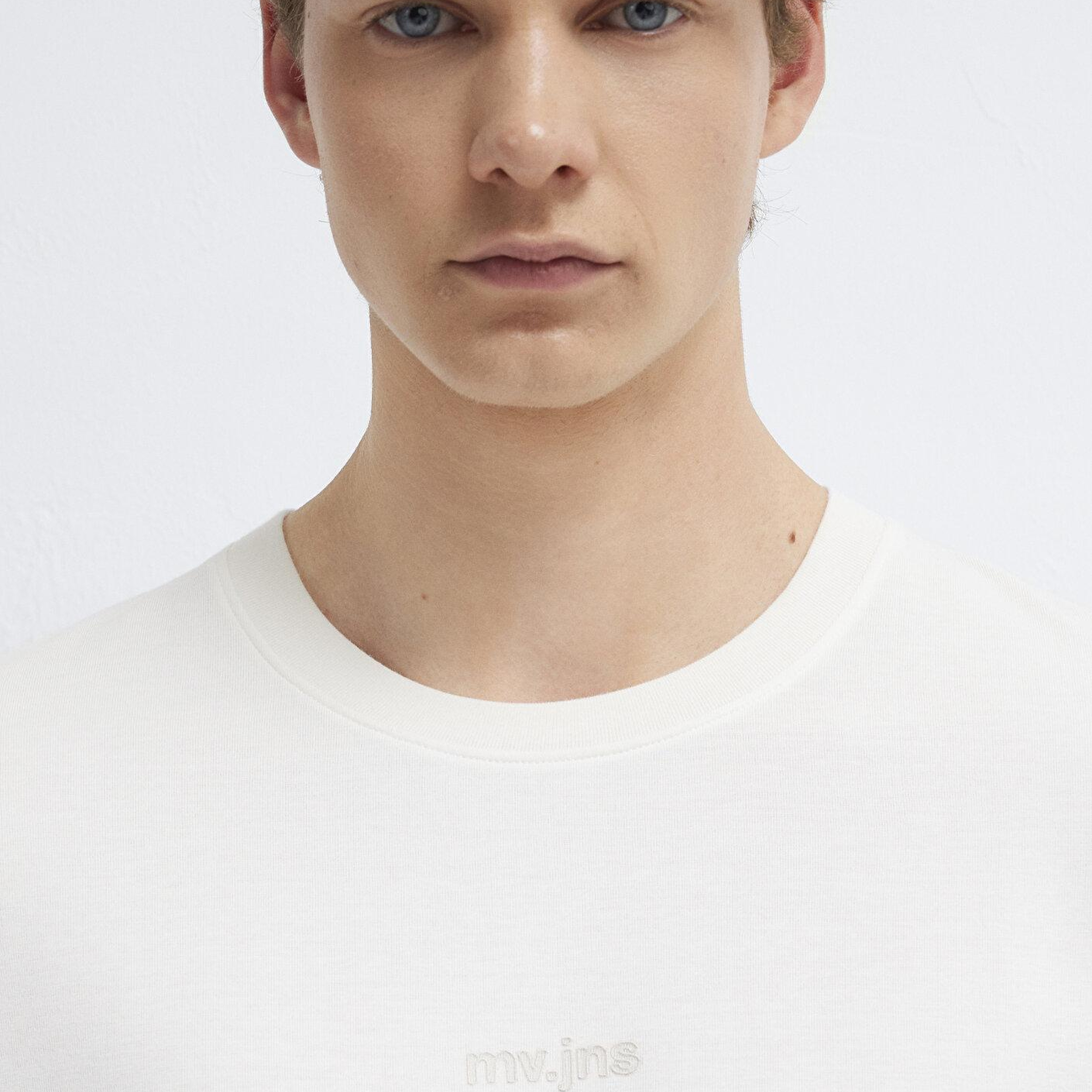 Mavi MVJNS Logo Baskılı Ekru Tişört Boxy Fit 0613306-70057