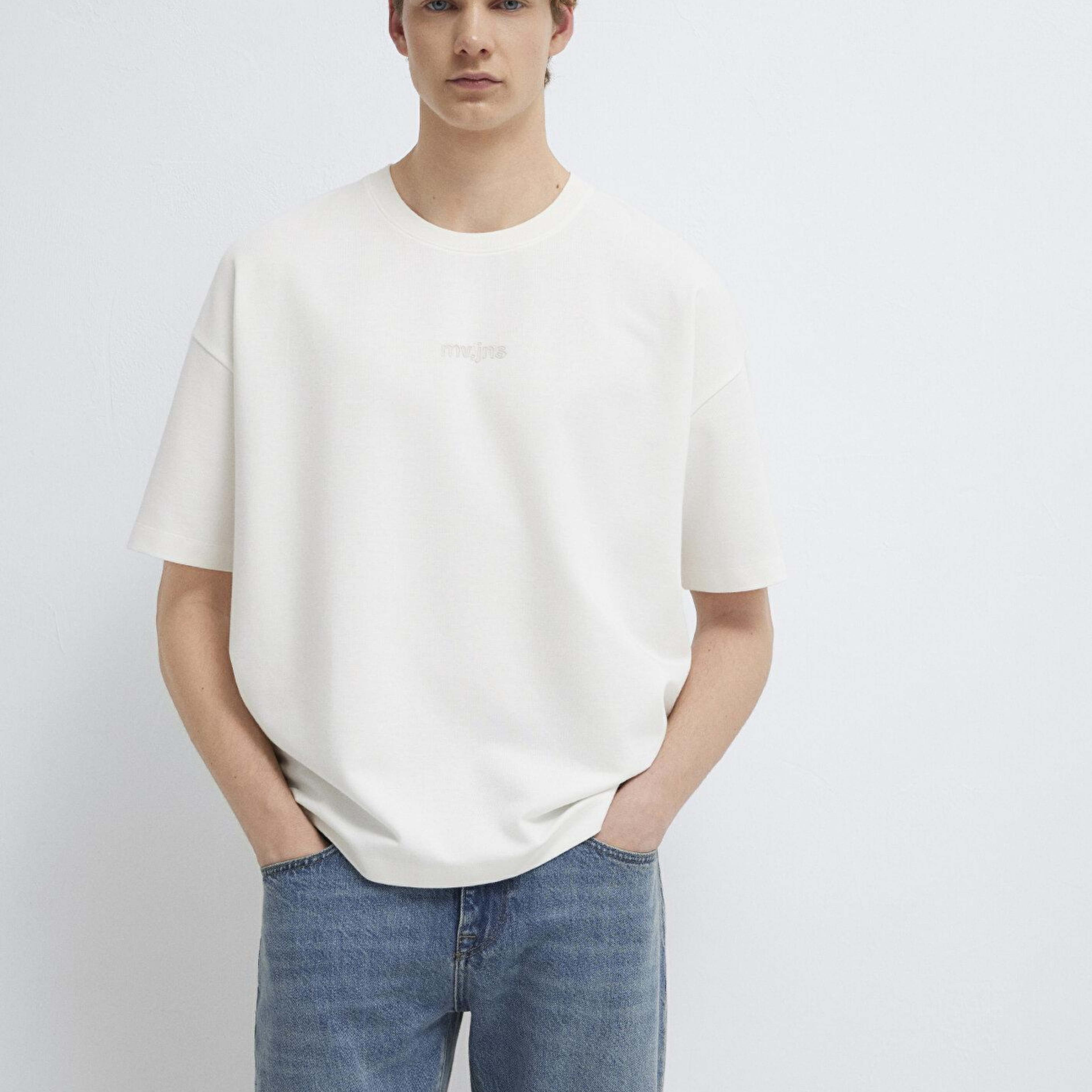 Mavi MVJNS Logo Baskılı Ekru Tişört Boxy Fit 0613306-70057