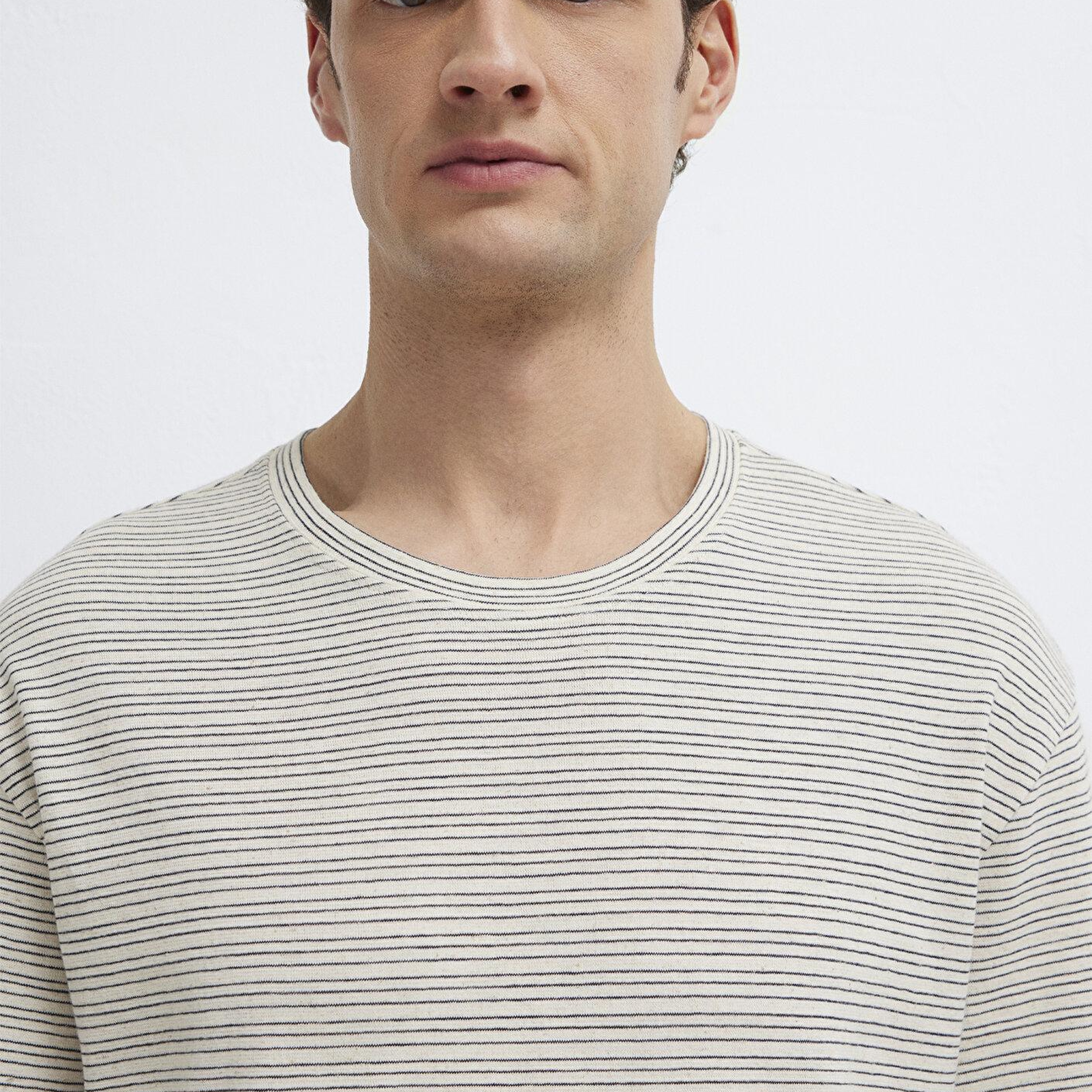 Mavi Lacivert Çizgili Ekru Tişört Loose Fit / Bol Rahat Kesim 0613294-86623