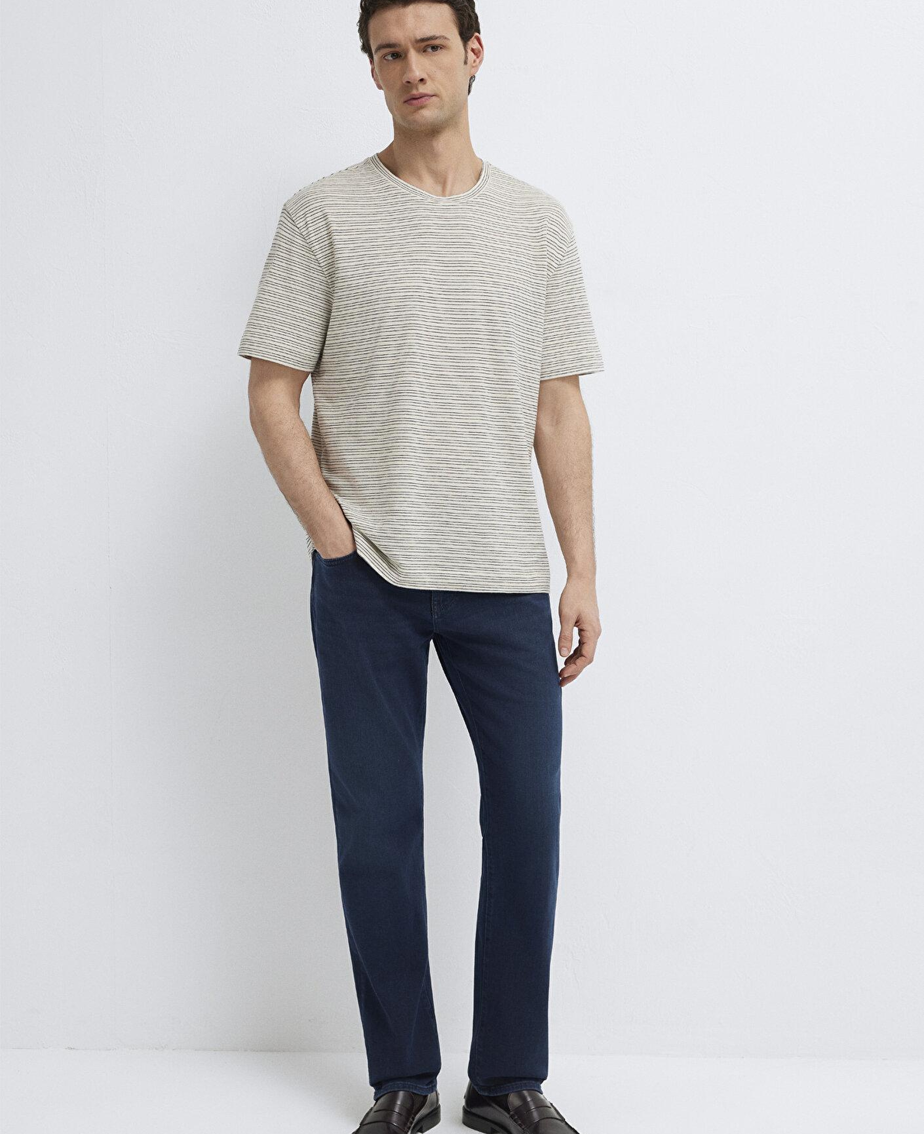 Mavi Lacivert Çizgili Ekru Tişört Loose Fit / Bol Rahat Kesim 0613294-86623