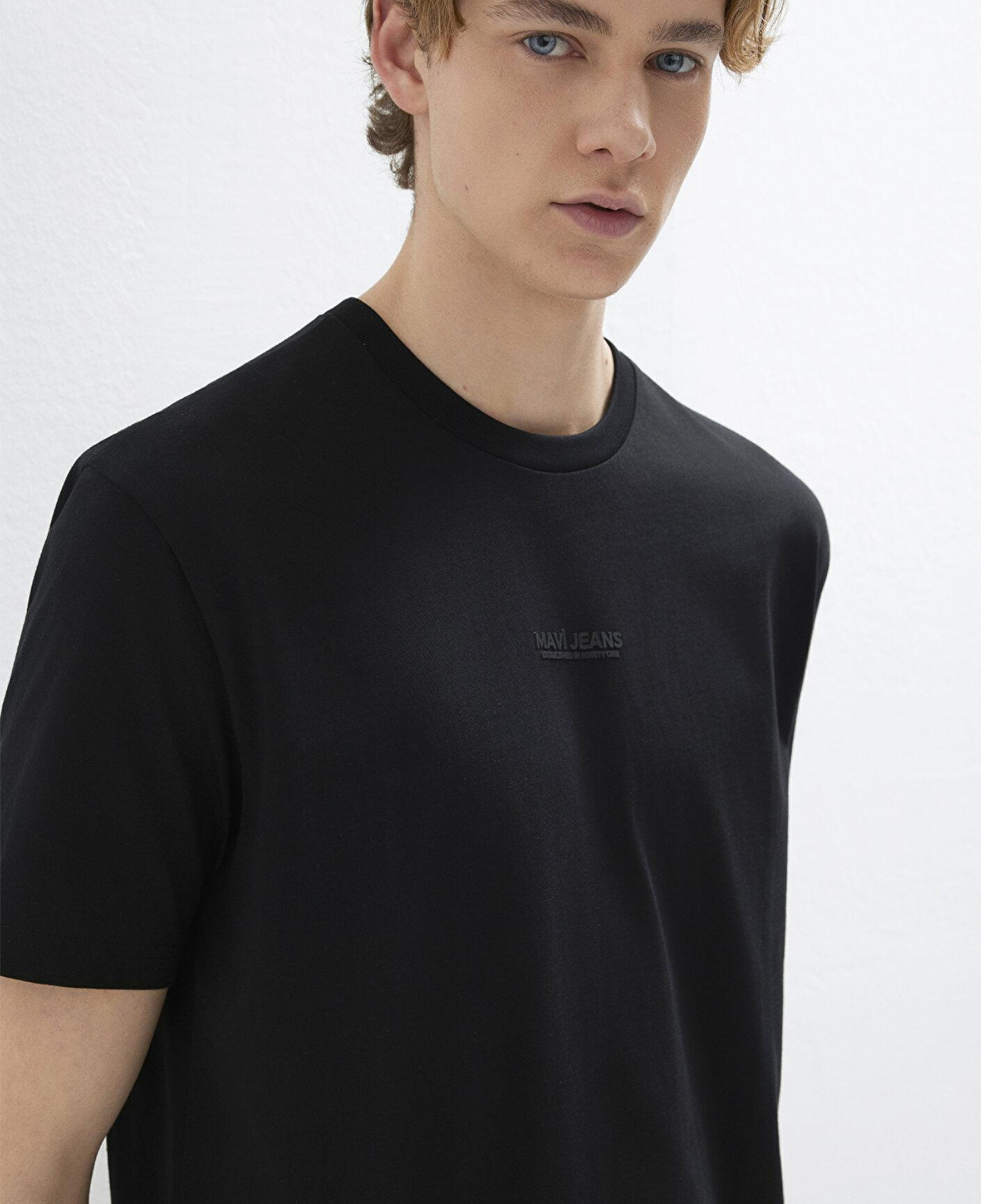 Mavi Mavi Jeans Baskılı Siyah Tişört Loose Fit / Bol Rahat Kesim 0613348-900