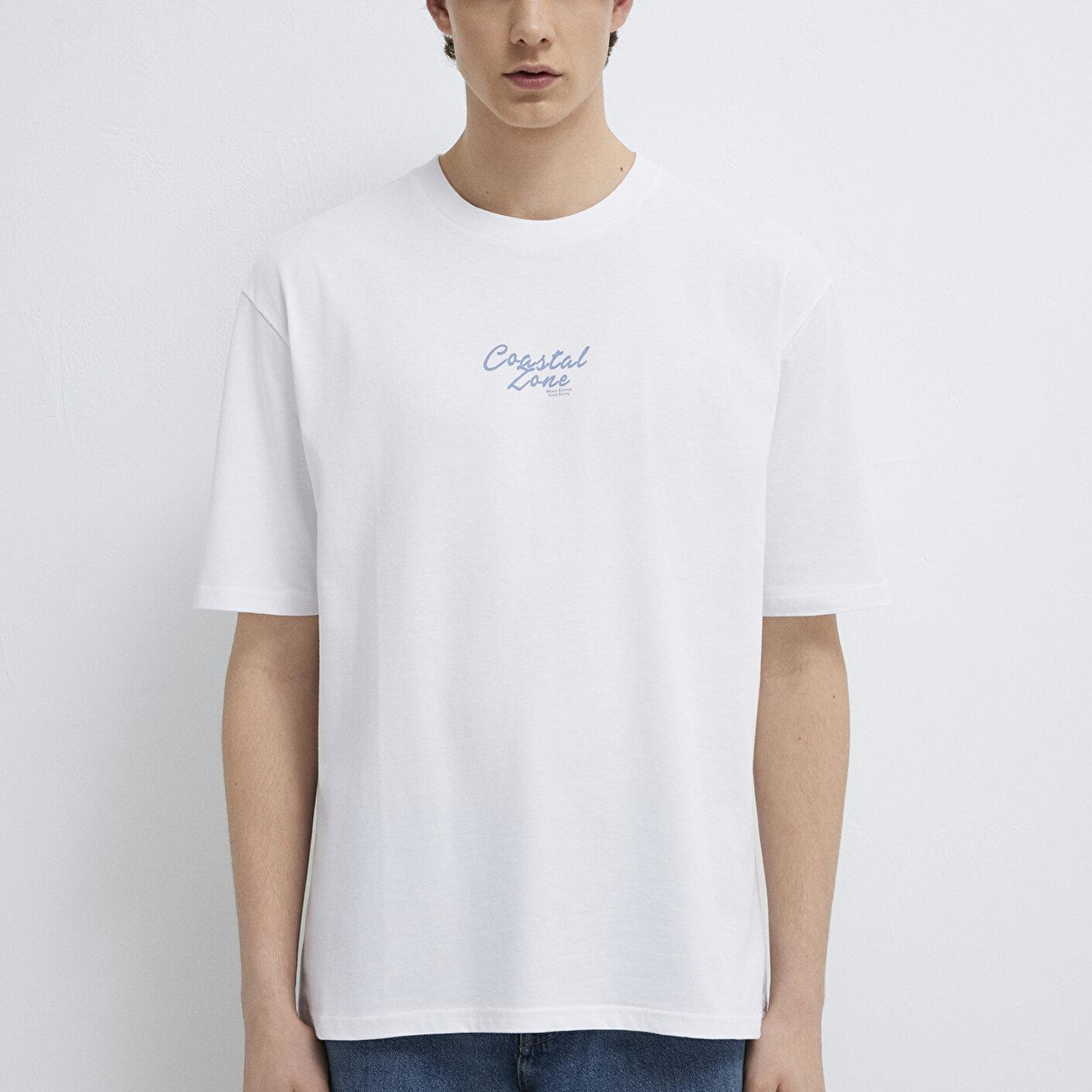 Mavi Baskılı Beyaz Tişört Relaxed Fit / Rahat Kesim 0613290-620