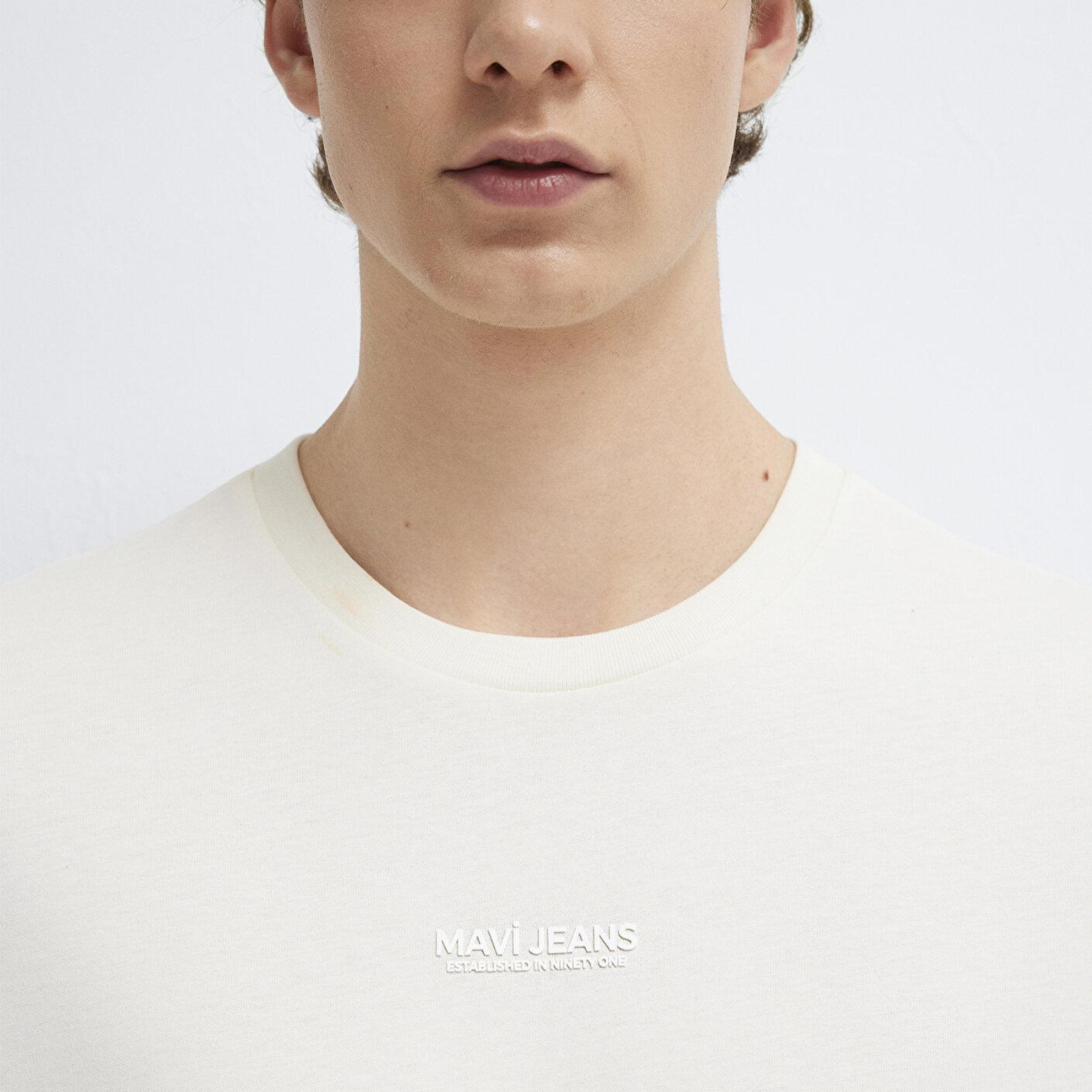 Mavi Mavi Jeans Baskılı Ekru Tişört Loose Fit / Bol Rahat Kesim 0613348-80194