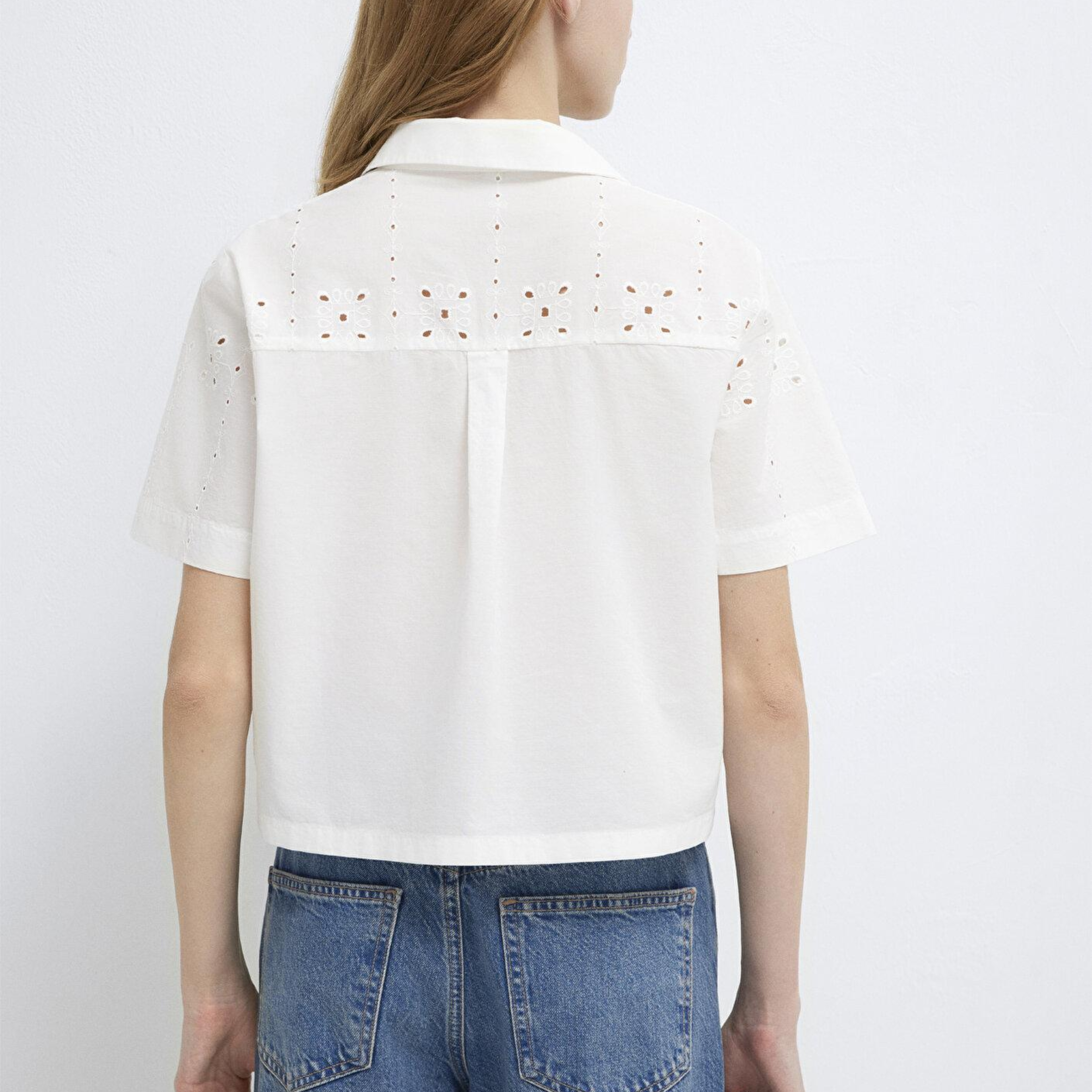 Mavi Nakış Detaylı Ekru Bluz 1211476-70057