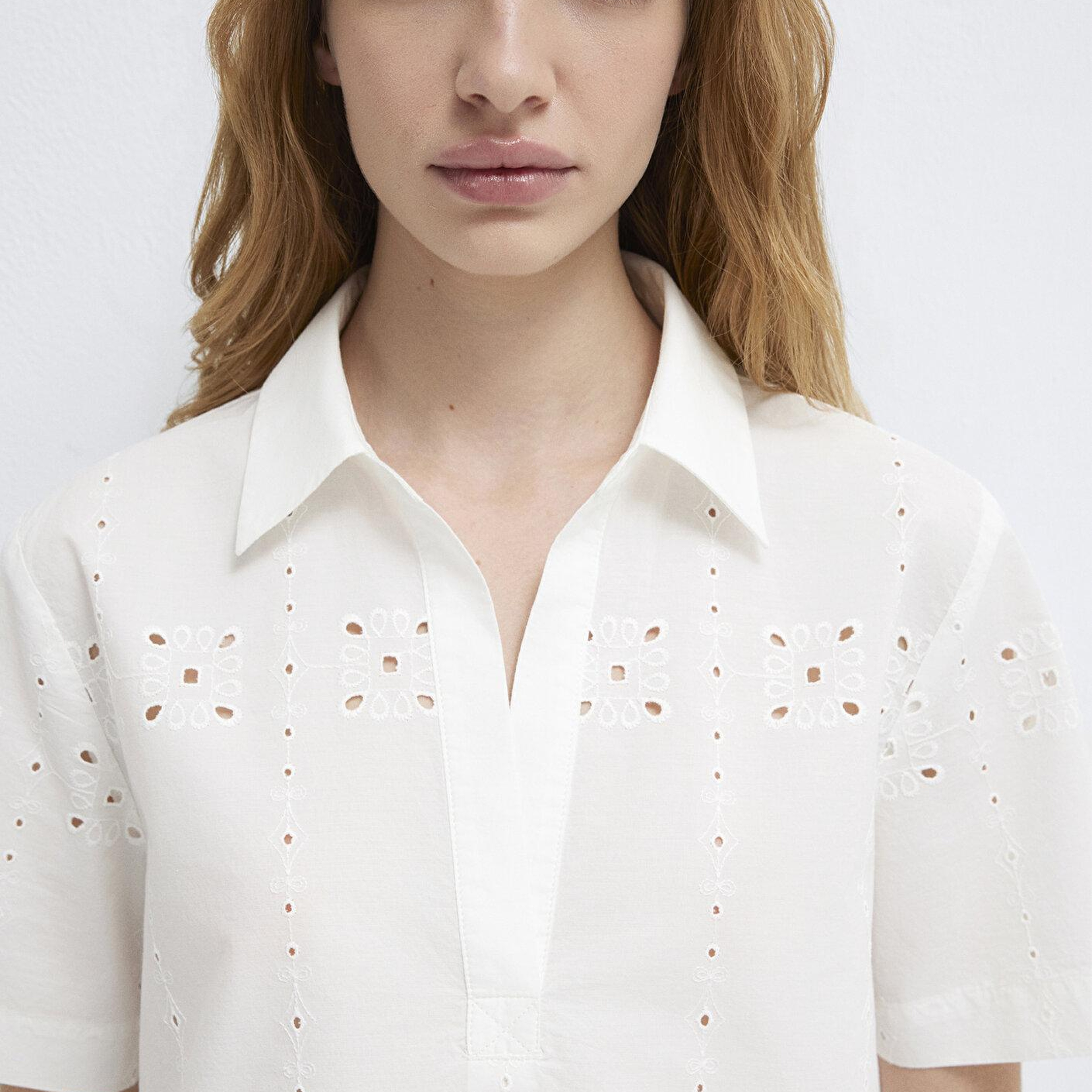 Mavi Nakış Detaylı Ekru Bluz 1211476-70057