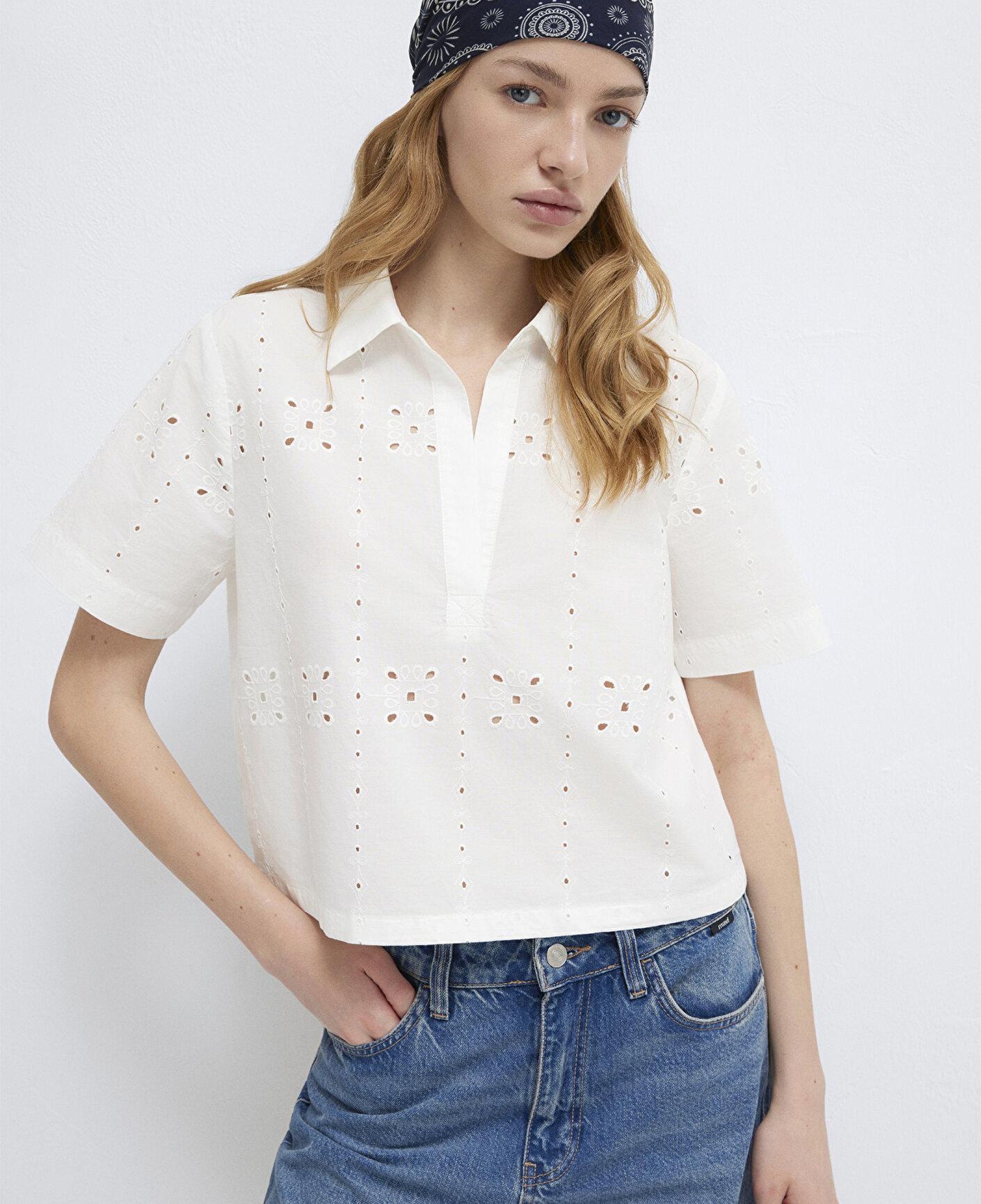 Mavi Nakış Detaylı Ekru Bluz 1211476-70057