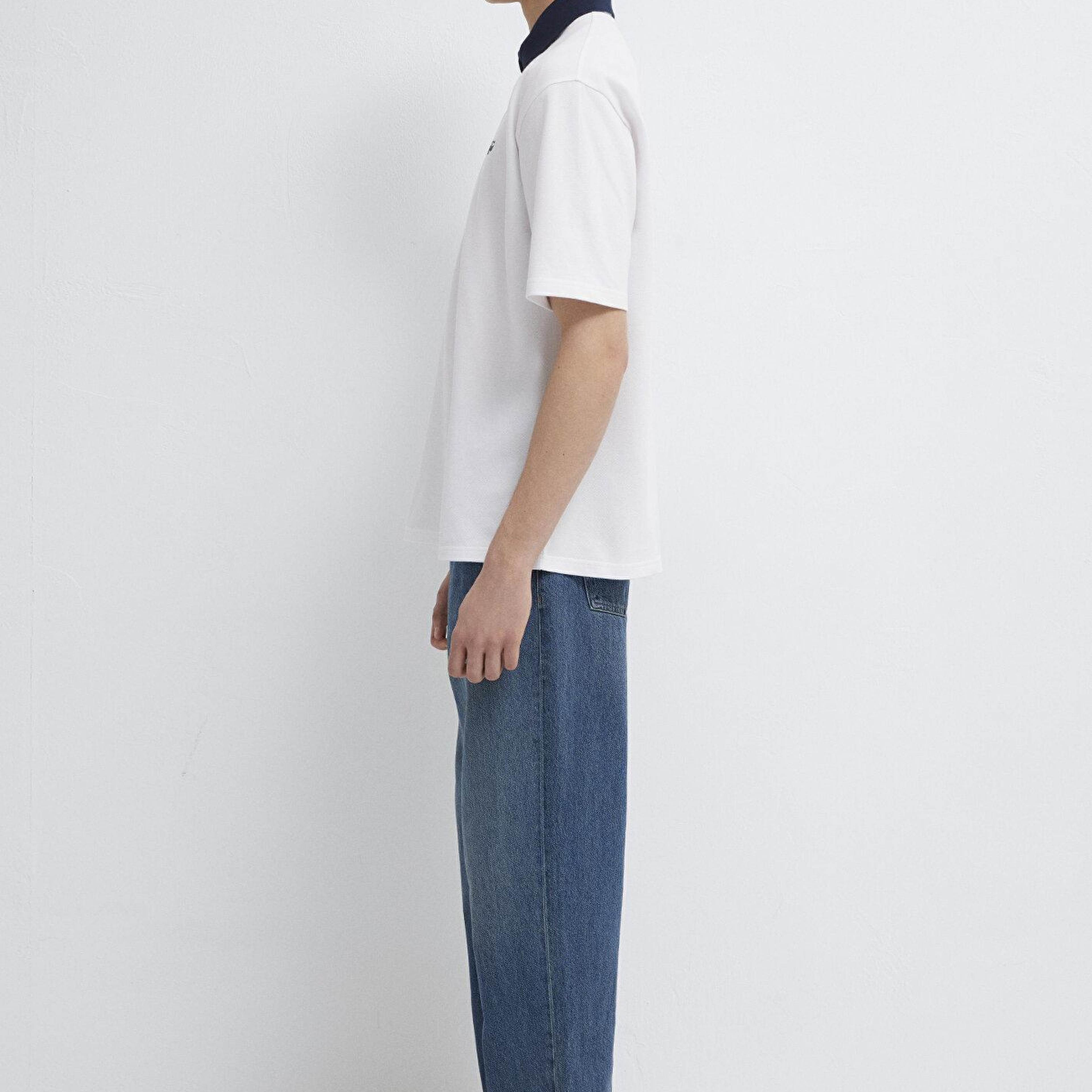 Mavi Yaka Detaylı Beyaz Polo Tişört Relaxed Fit / Rahat Kesim 0613330-620