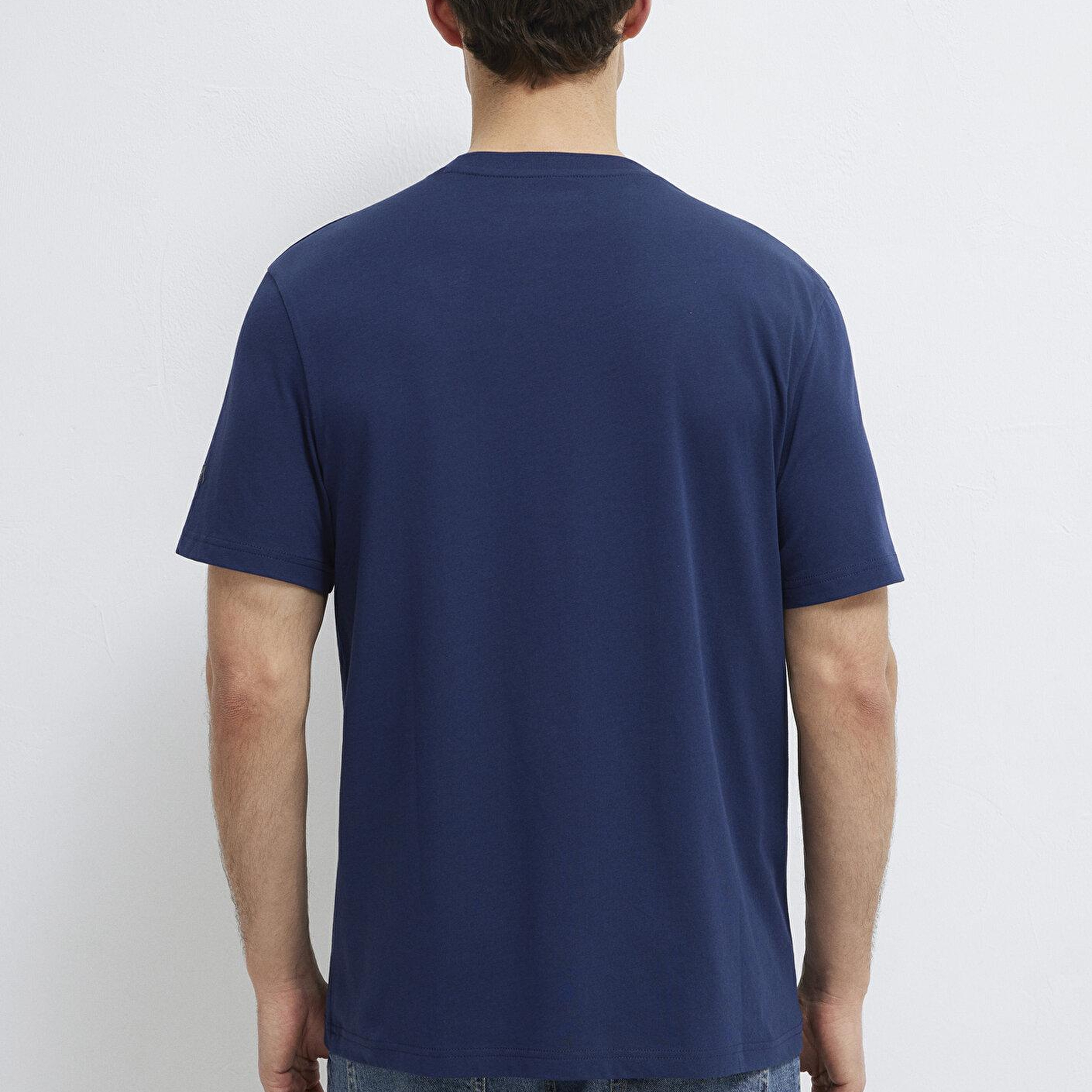 Mavi Lacivert Basic Tişört Regular Fit / Normal Kesim 0613477-70497