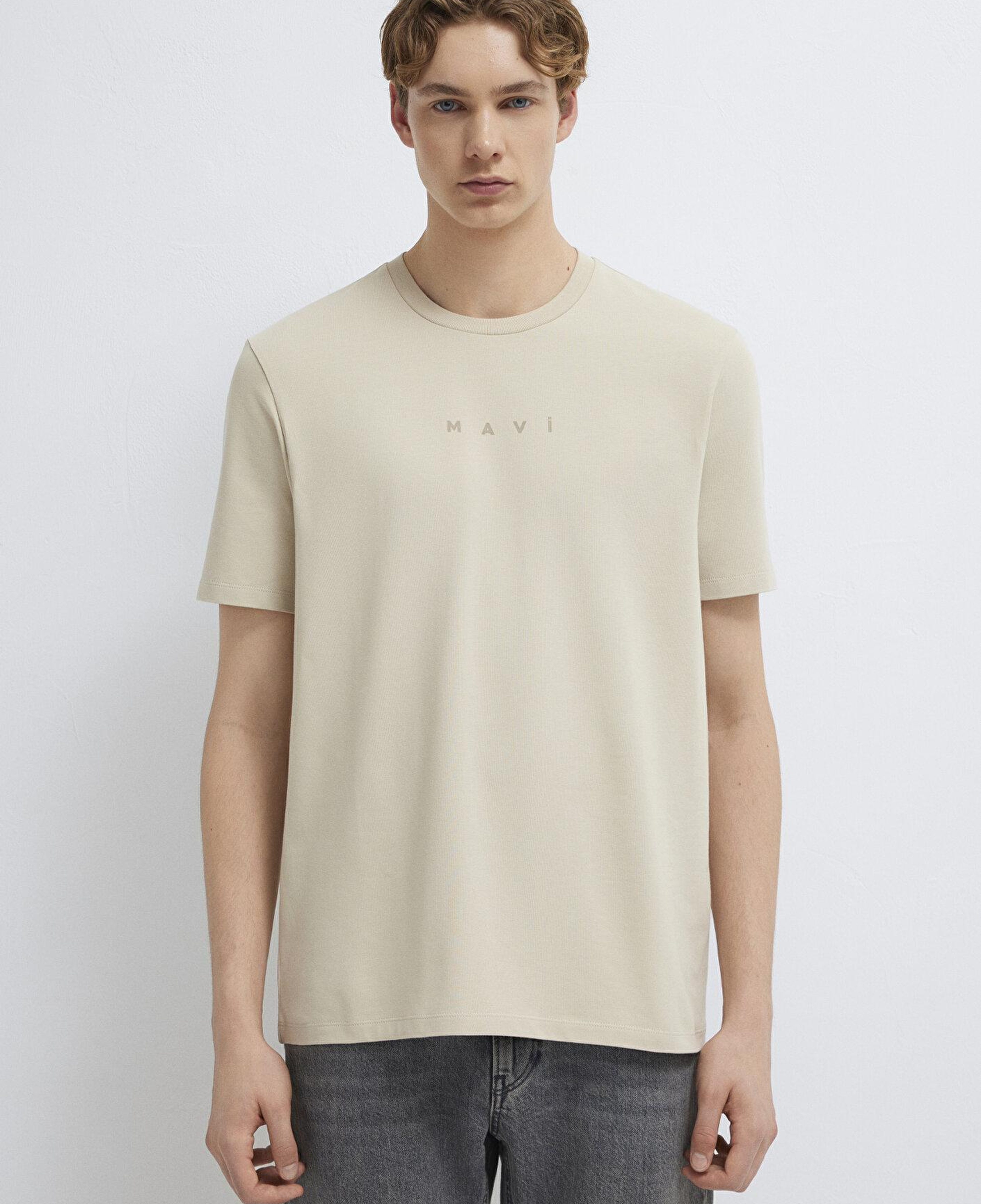 Mavi Mavi Logo Baskılı Bej Tişört Regular Fit / Normal Kesim 0613305-70322