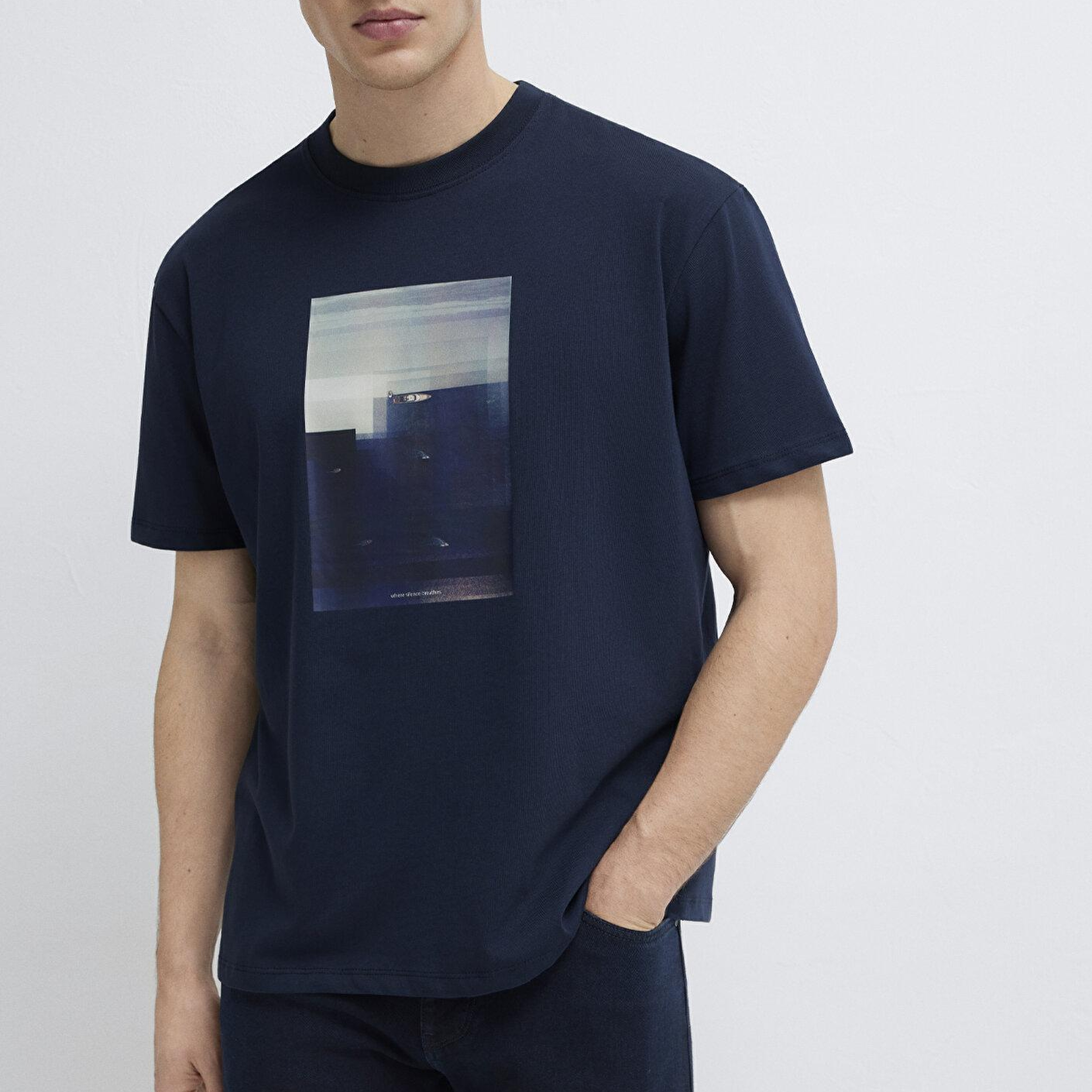 Mavi Baskılı Lacivert Tişört Loose Fit / Bol Rahat Kesim 0613602-86623