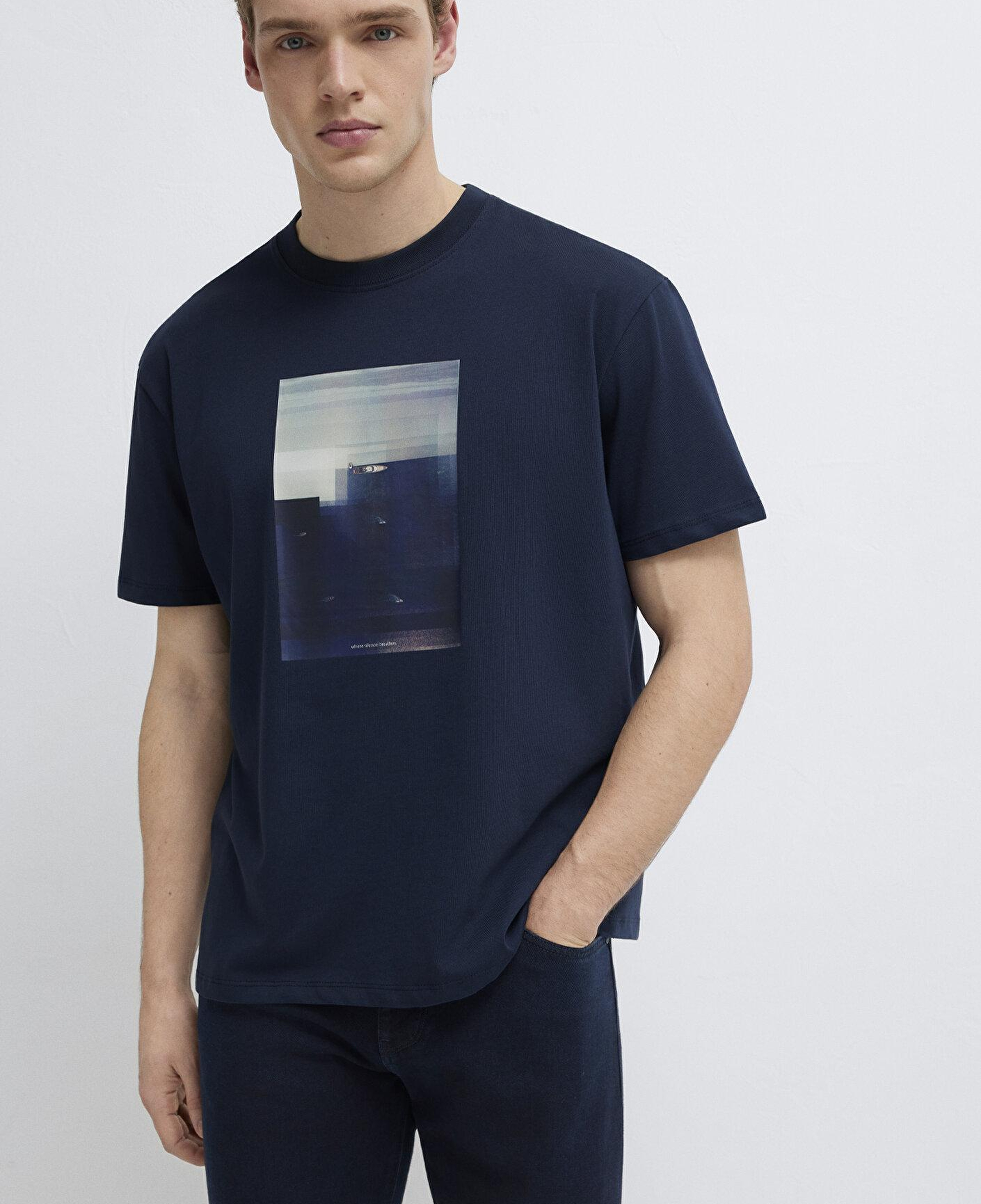 Mavi Baskılı Lacivert Tişört Loose Fit / Bol Rahat Kesim 0613602-86623