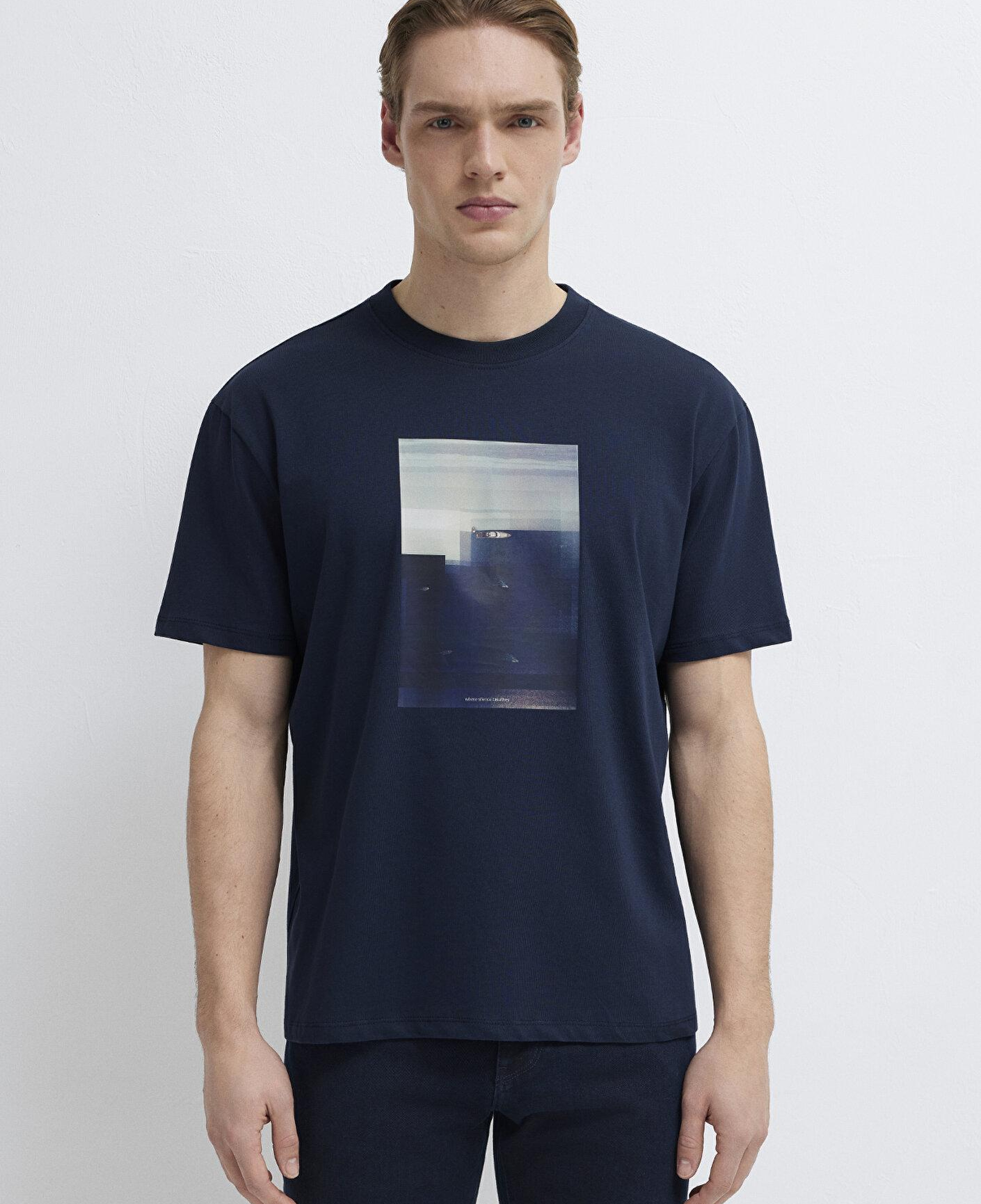 Mavi Baskılı Lacivert Tişört Loose Fit / Bol Rahat Kesim 0613602-86623