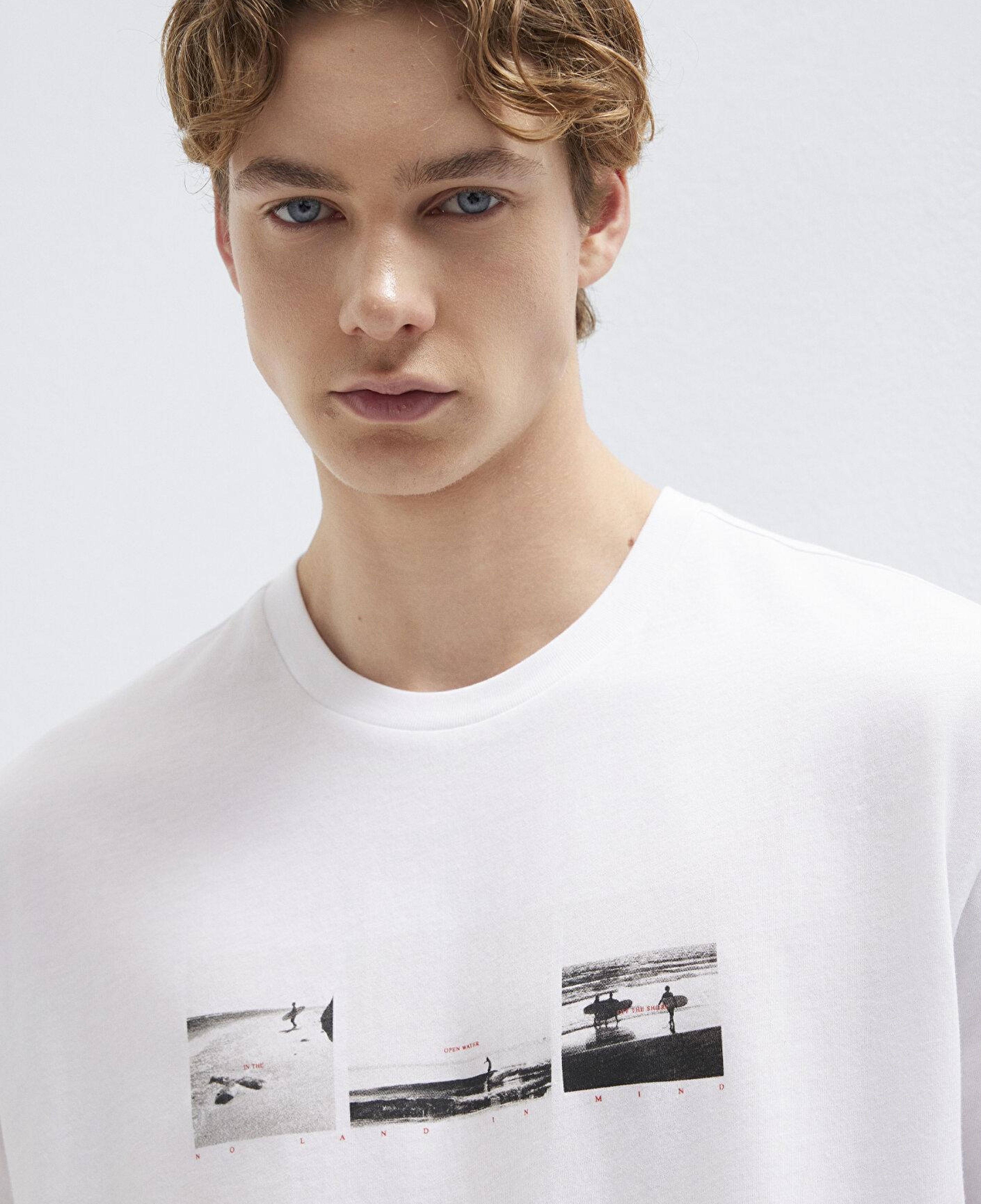 Mavi Baskılı Beyaz Tişört Loose Fit / Bol Rahat Kesim 0613629-620