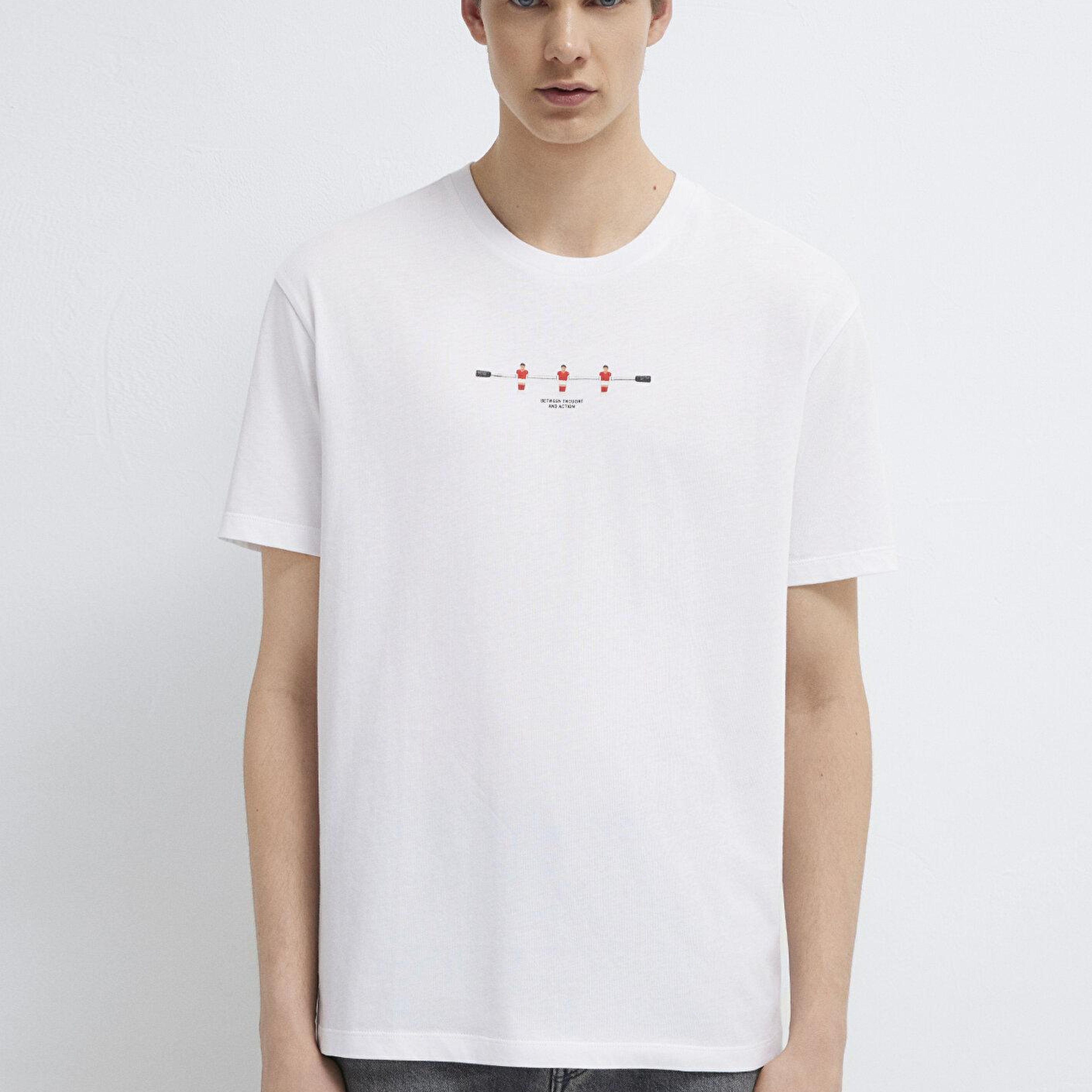 Mavi Baskılı Beyaz Tişört Loose Fit / Bol Rahat Kesim 0613632-620