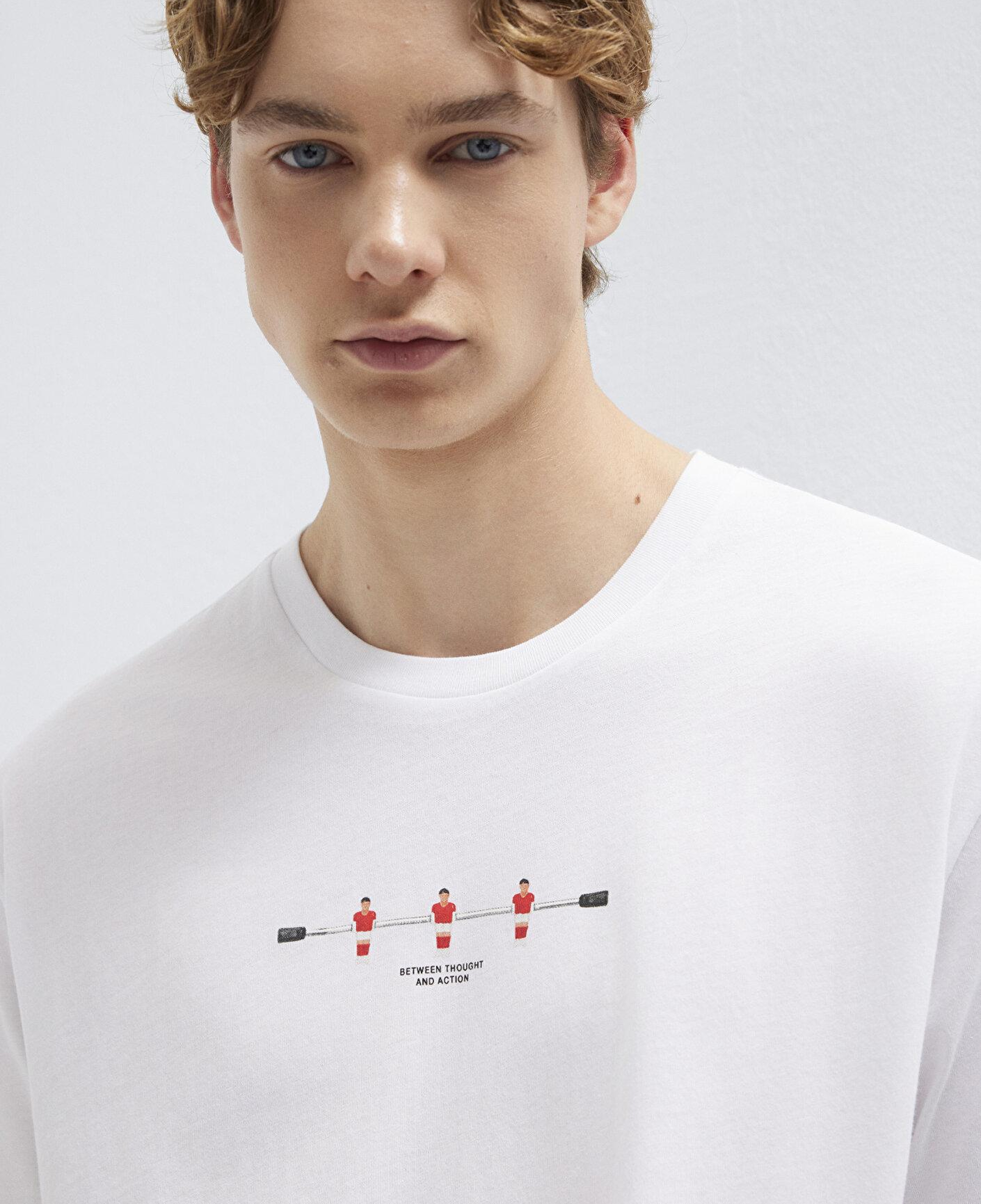 Mavi Baskılı Beyaz Tişört Loose Fit / Bol Rahat Kesim 0613632-620